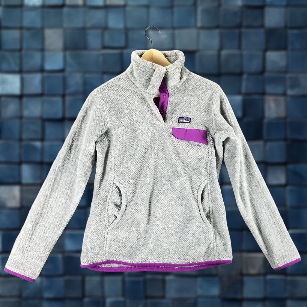 Patagonia Patagonia Synchilla Jacket Women's Medium Gray Snap-T 90s Vintage Fleece Pockets Logo Mock Neck Jacket Size M / US 6-8 / IT 42-44 - 1 Thumbnail