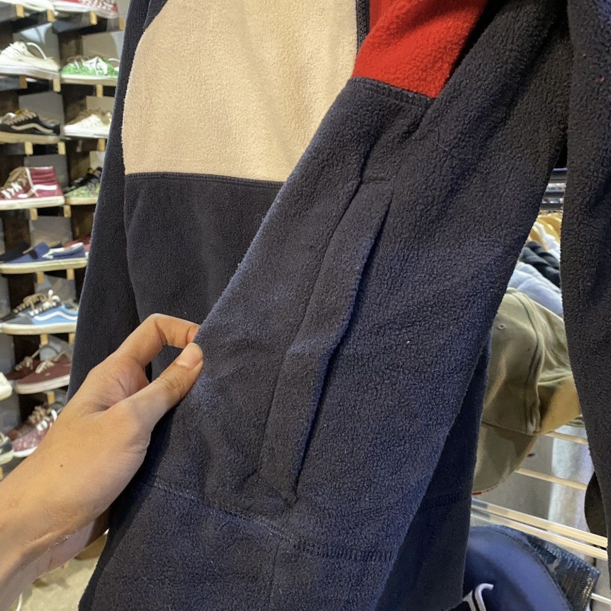 Tommy Hilfiger × Vintage Tommy Hilfiger Sport Fleece Logo Jackets Size US M / EU 48-50 / 2 - 7 Thumbnail