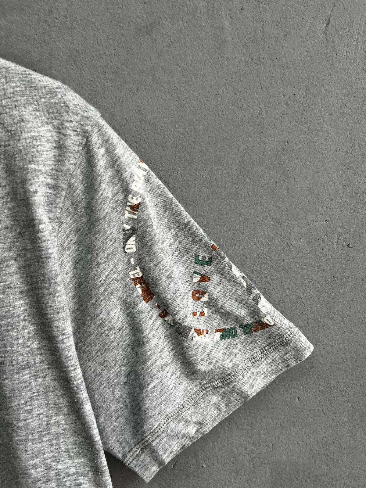 Diesel × Vintage Diesel t shirt love Size US S / EU 44-46 / 1 - 7 Thumbnail