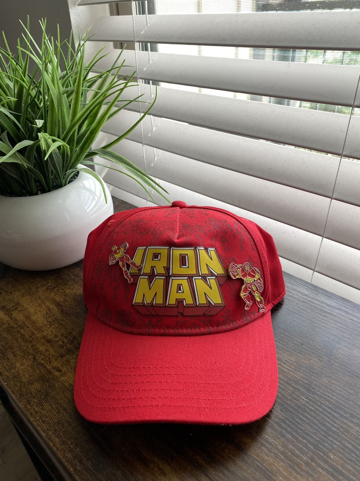 Marvel Comics Iron Man Hat with Pins Size ONE SIZE - 1 Thumbnail