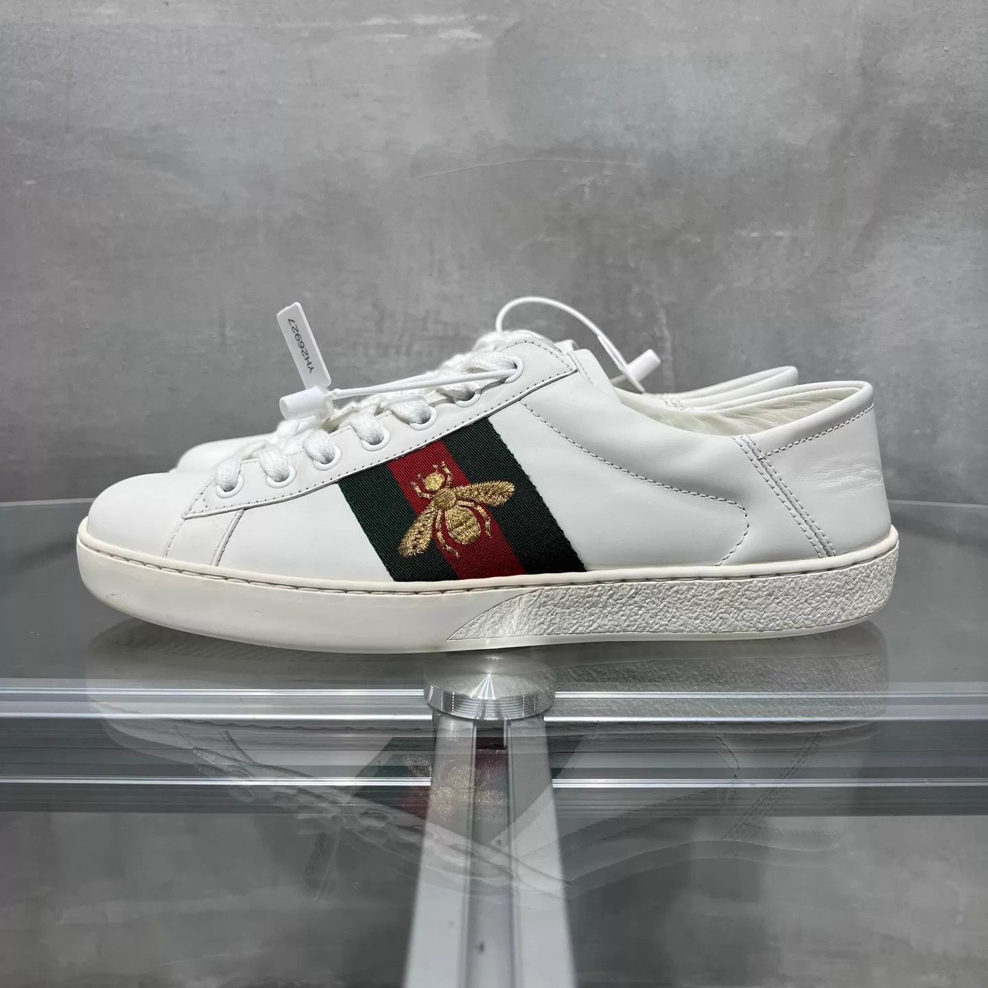 Gucci Gucci white bee sneaker 40.5 (Uk6.5) YH26927 Size US 7.5 / EU 40-41 - 3 Thumbnail