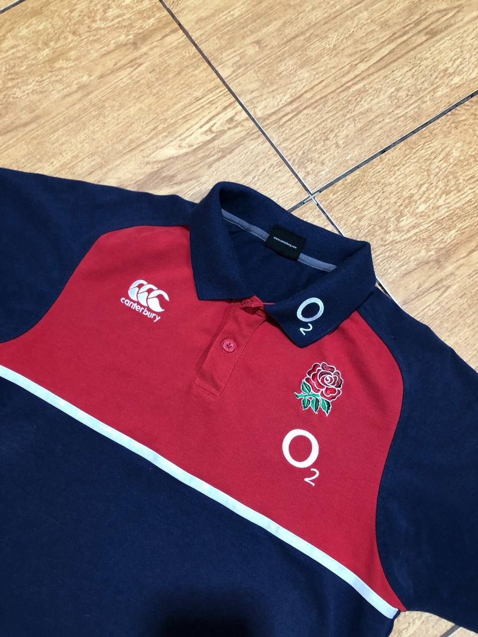 Canterbury of New Zealand Y2K Polo Canterbury logo O2 T-shirt Vintage blue size L Size US L / EU 52-54 / 3 - 7 Thumbnail