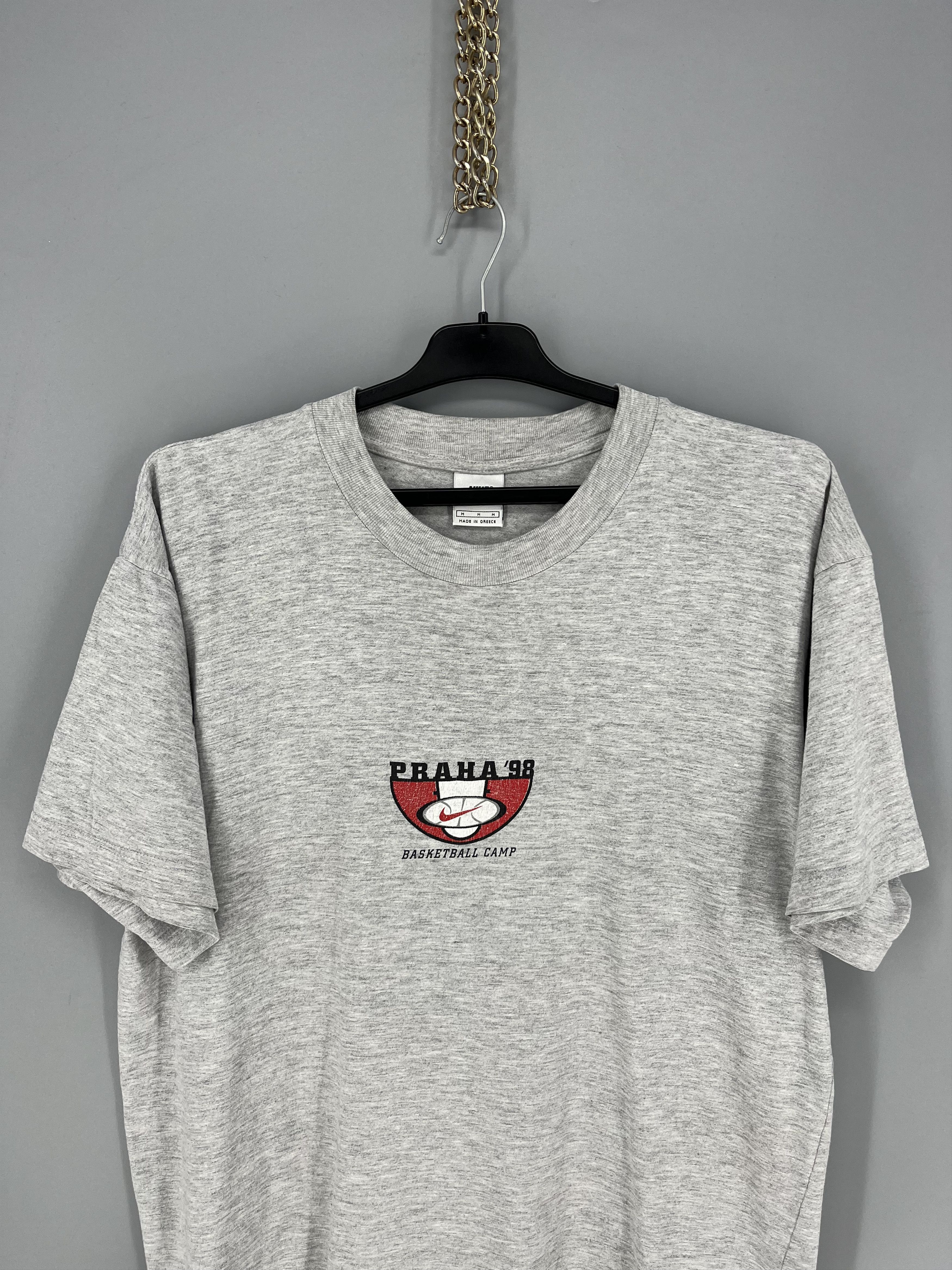 Nike Vintage 90s Praha 98 Basketball Camp T-Shirt M Grey Size US M / EU 48-50 / 2 - 6 Thumbnail