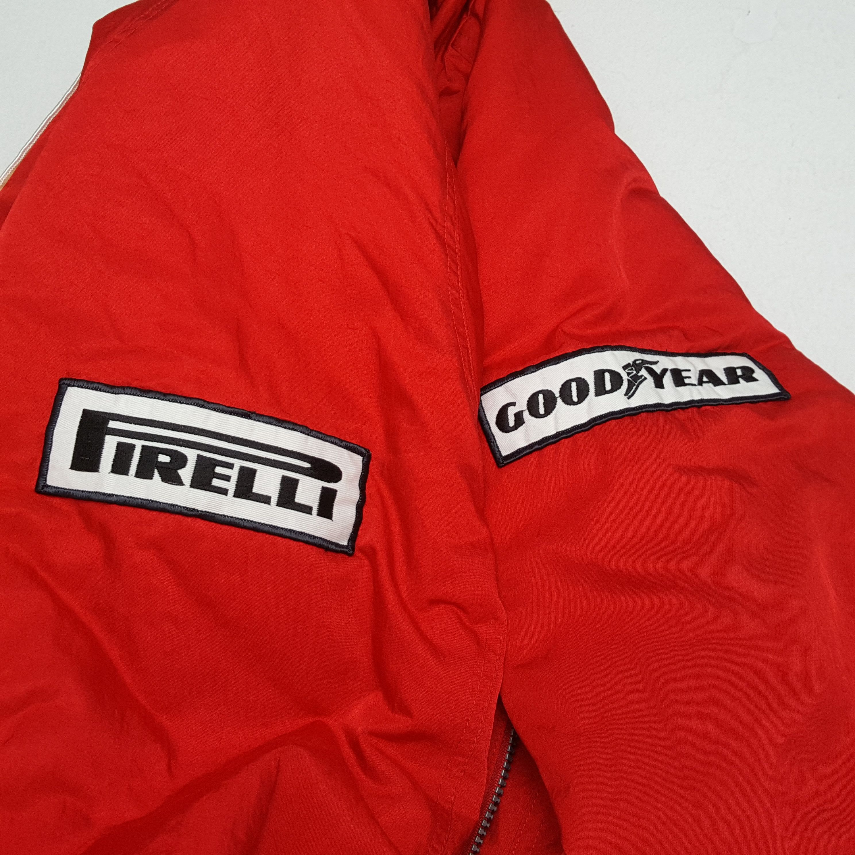 Marlboro × Pirelli × Vintage Vintage MARLBORO WORLD CHMAPIONSHIPS Ferrari F1 Jacket Size US XL / EU 56 / 4 - 7 Thumbnail