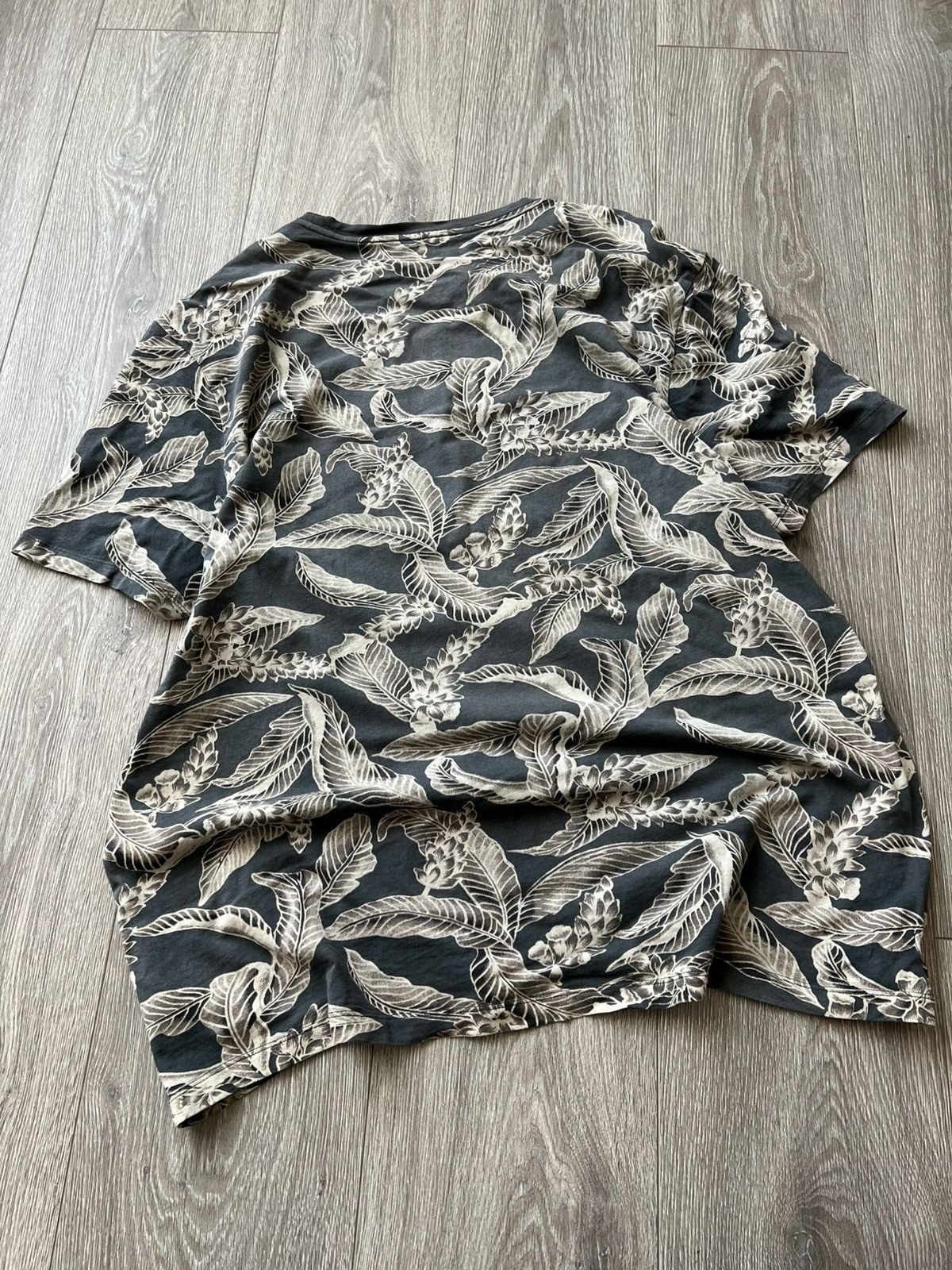 Allsaints × Vintage Vintage Allsaints Religion Tee T-Shirt Size US XL / EU 56 / 4 - 12 Thumbnail