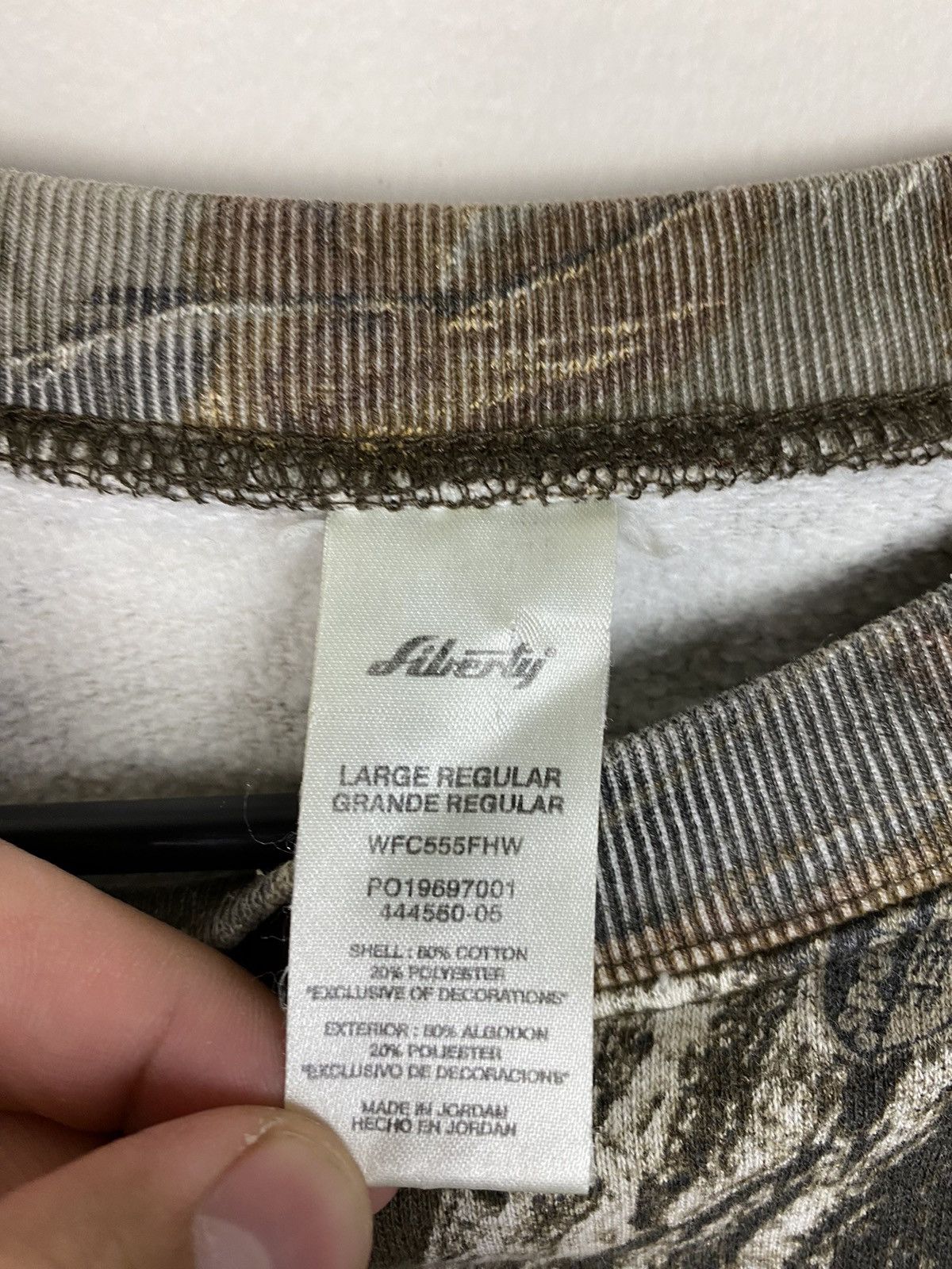 Realtree Vintage Realtree Camo Crewneck Sweatshirt y2k crazy Size US L / EU 52-54 / 3 - 3 Thumbnail