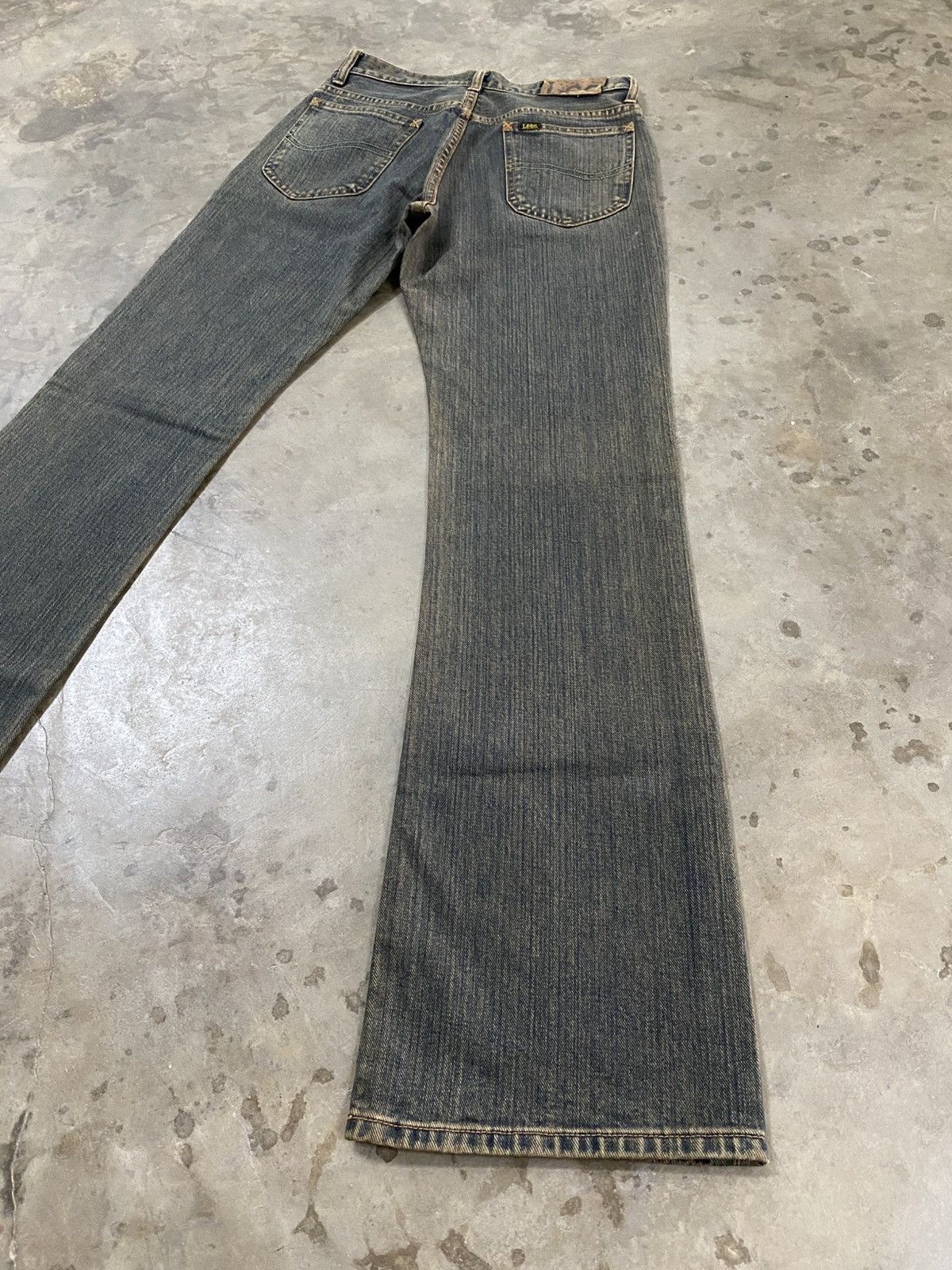 Tornado Mart Flare Jeans Vintage Lee Mud Rusty Denim @303 Size US 27 - 8 Thumbnail