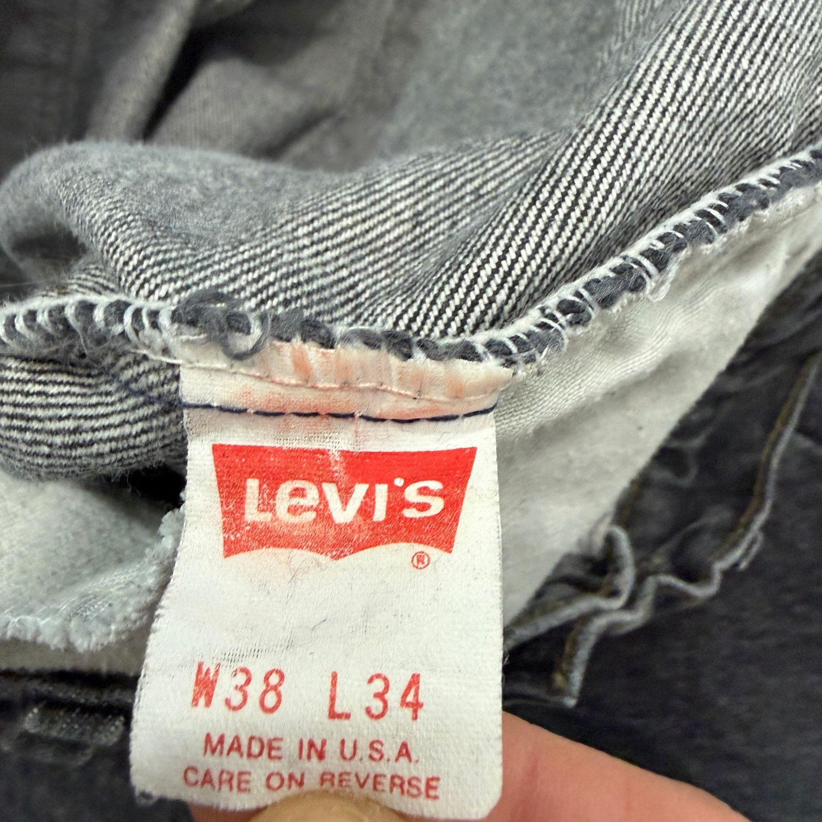 Levi's Vintage Levis 505 Jeans Men 38x34 (Fits 38x32) Denim 80s Size US 38 / EU 54 - 4 Thumbnail