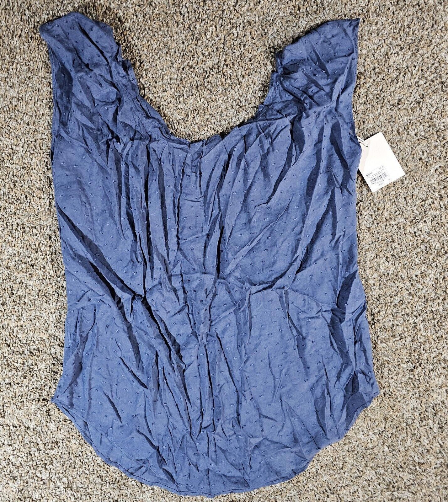 Designer Lauren Conrad Pleat Neck Top 420 Denim Flare Medium NWT Size M / US 6-8 / IT 42-44 - 1 Thumbnail