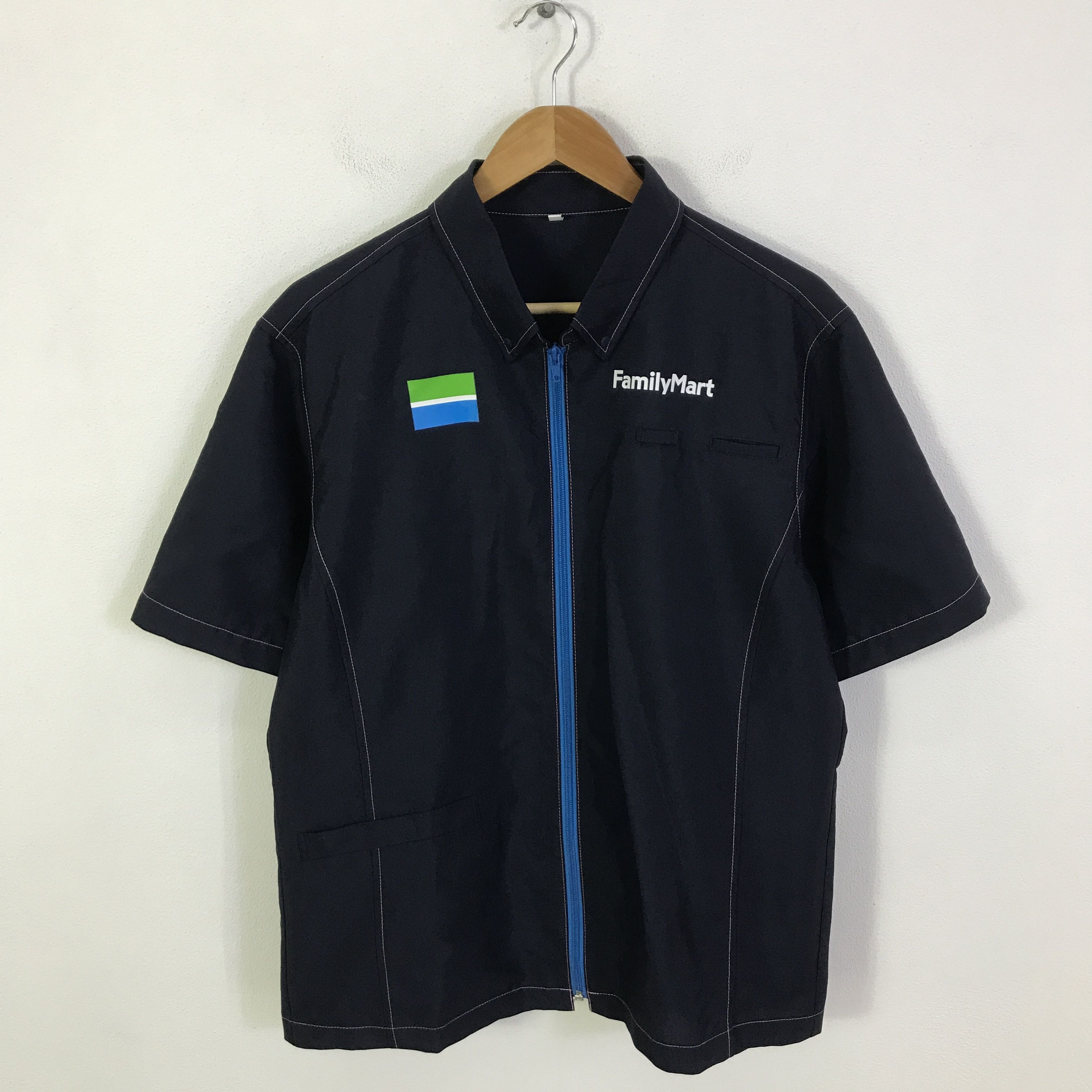 Japanese Brand family mart jacket K105B22 Size US L / EU 52-54 / 3 - 1 Thumbnail
