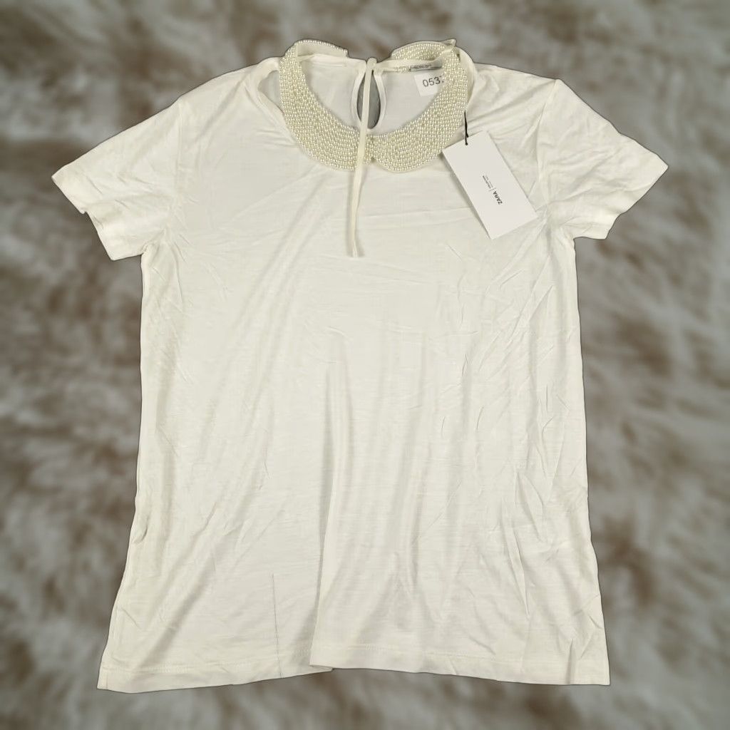 Zara Zara Women's T-Shirt Size Large Ivory Short Sleeve Crew Neck Casual Logo Size L / US 10 / IT 46 - 1 Thumbnail