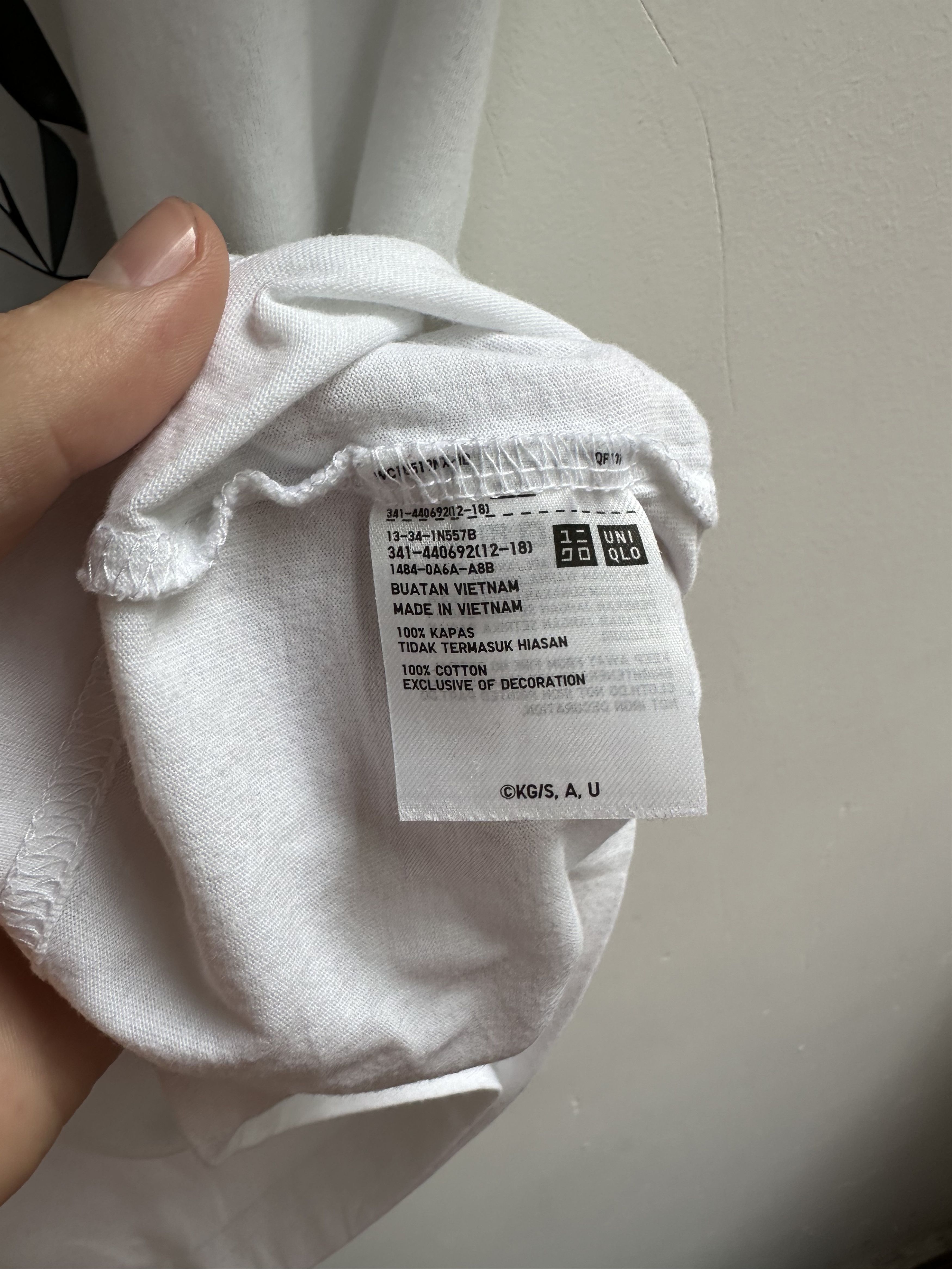Uniqlo Uniqlo Sabito t shirt Size US M / EU 48-50 / 2 - 4 Thumbnail