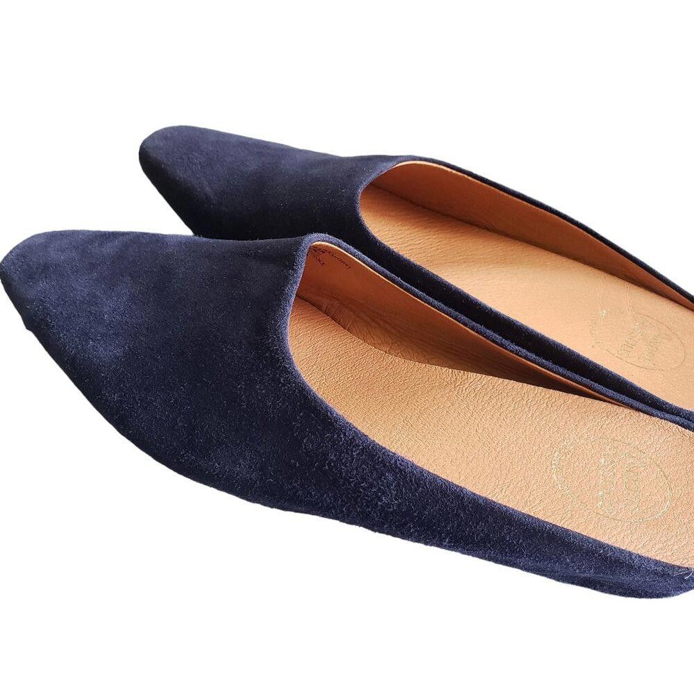 Designer SH105 Andre Assous Norma Suede Navy Featherweight Flat 9.5 Size US 9.5 / IT 39.5 - 6 Thumbnail