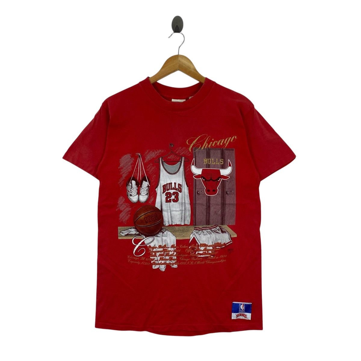 NBA Vtg 1991 Chicago Bulls Nutmeg Mills Locker Room T-Shirt L Size US L / EU 52-54 / 3 - 1 Thumbnail