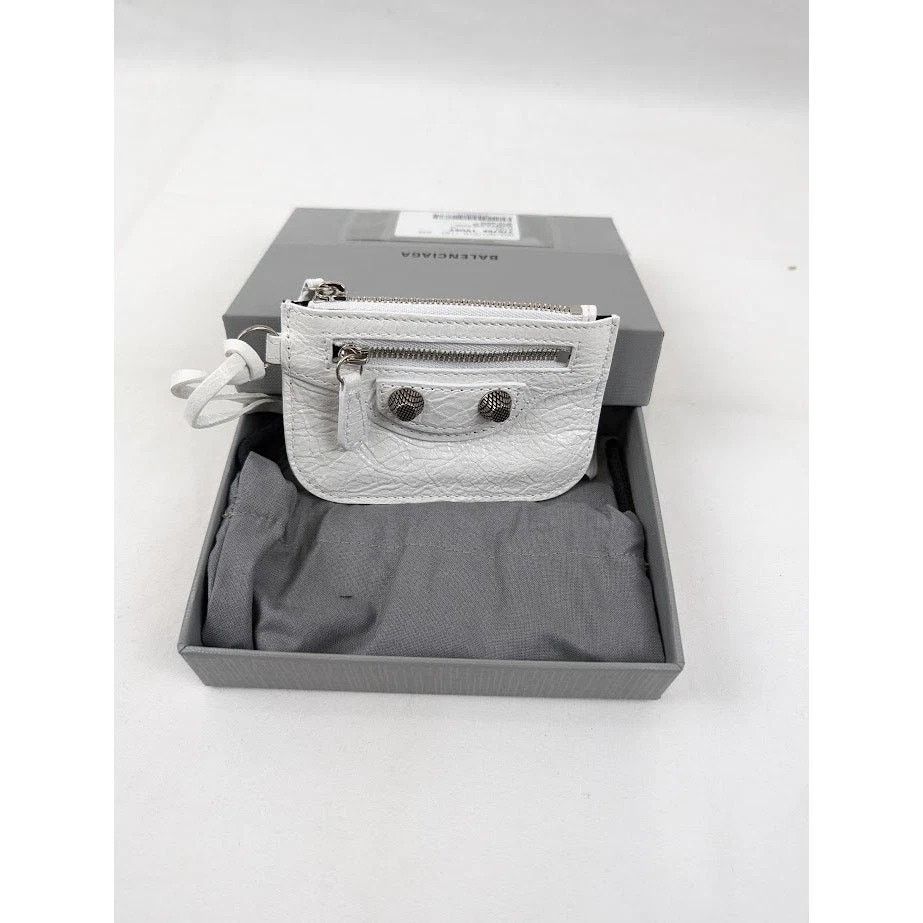 Balenciaga o1rshd1 Size: OS / Le Cagole Coin Purse in Optic White Size ONE SIZE - 7 Thumbnail