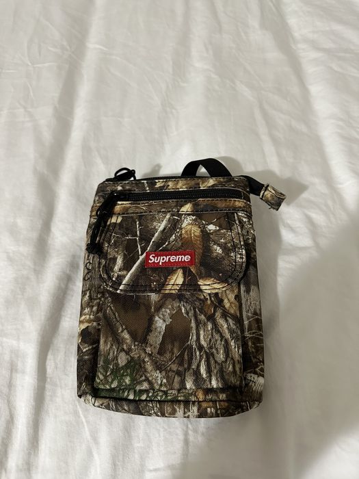 Supreme 19fw best sale shoulder bag