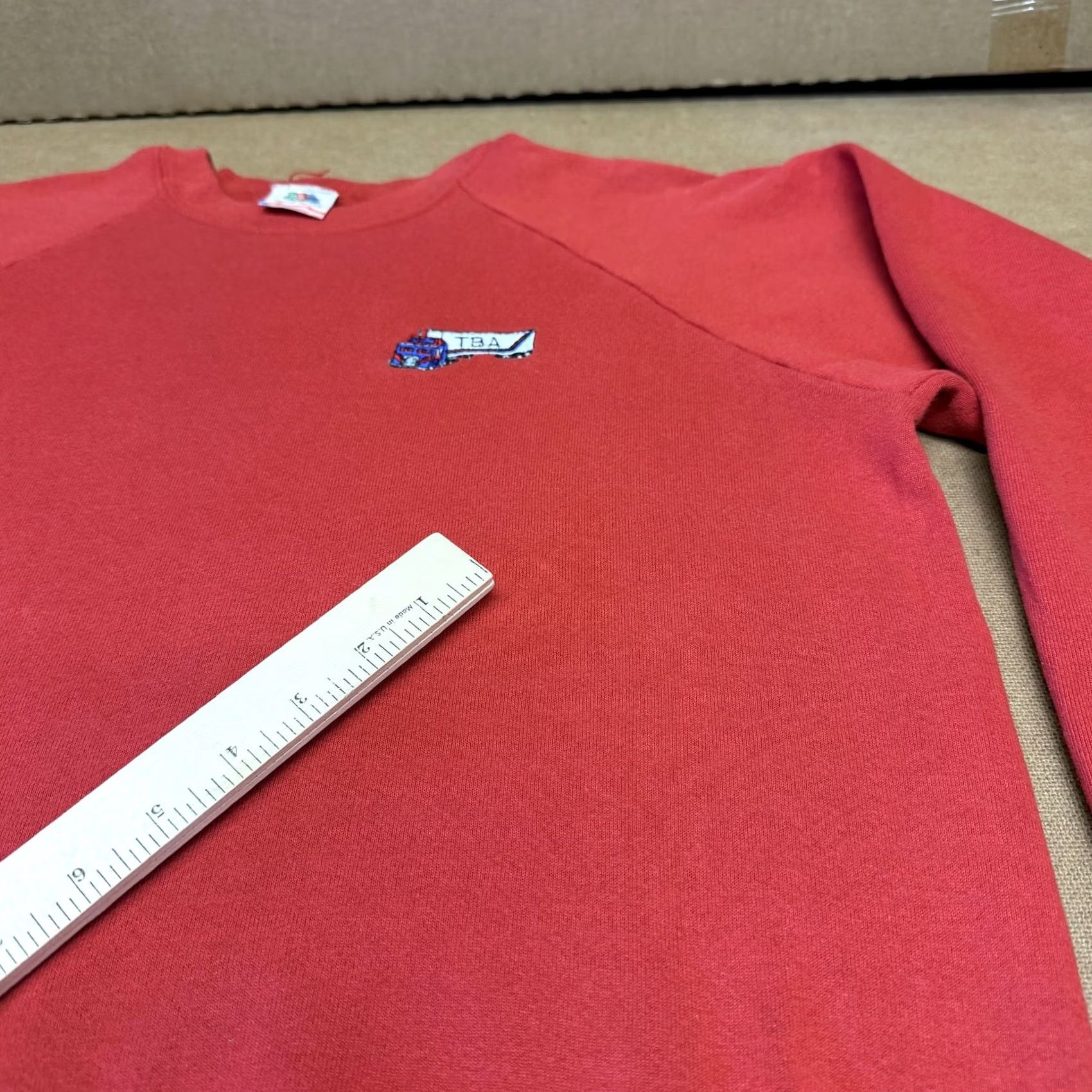 Fruit Of The Loom VINTAGE Fruit of the Loom Sweatshirt Mens L Red Embroidered Truck Logo USA Pullover Crewneck Size US L / EU 52-54 / 3 - 2 Thumbnail
