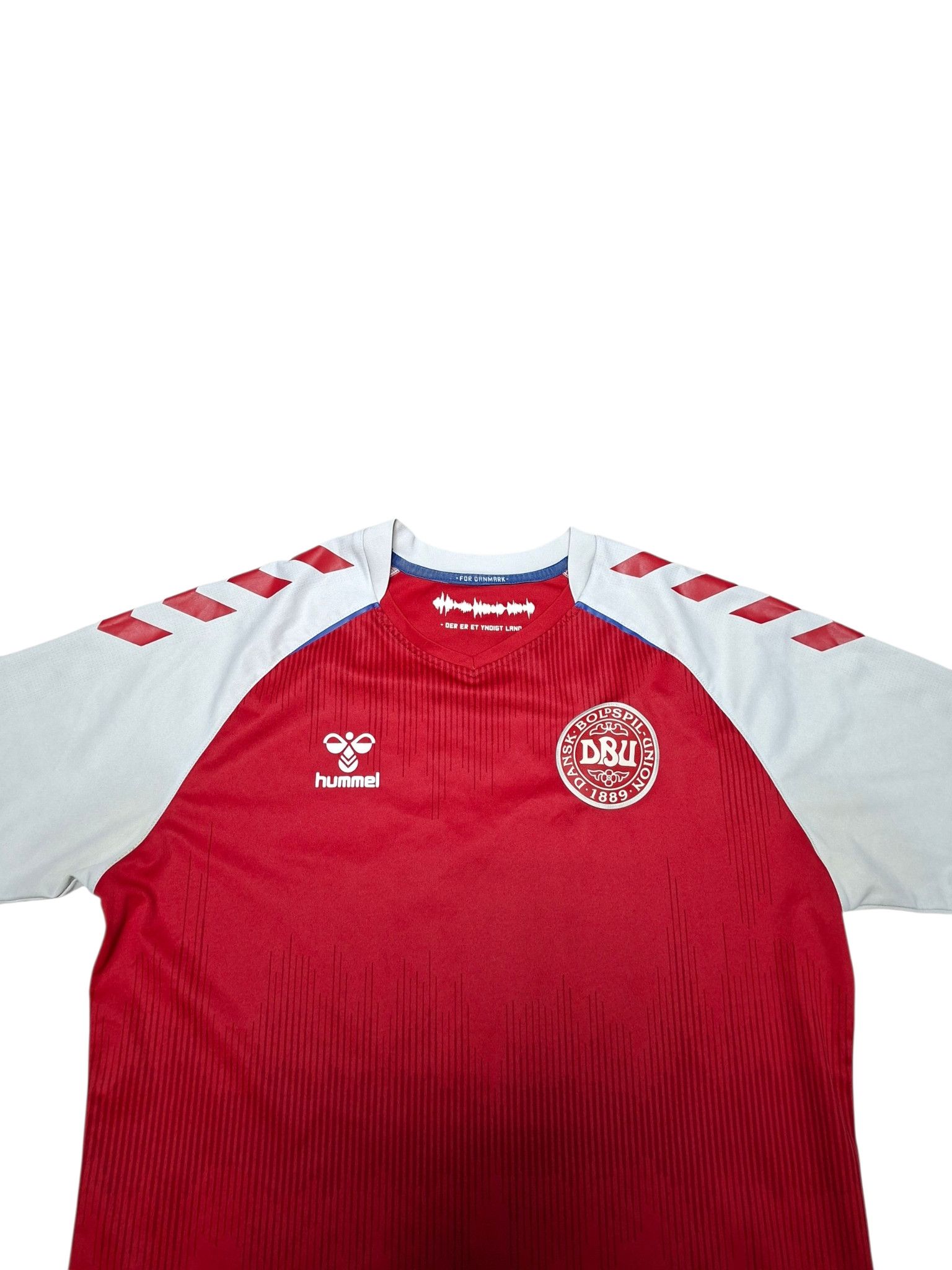 Hummel DENMARK HUMMEL VINTAGE SOCCER JERSEY Size US M / EU 48-50 / 2 - 2 Thumbnail