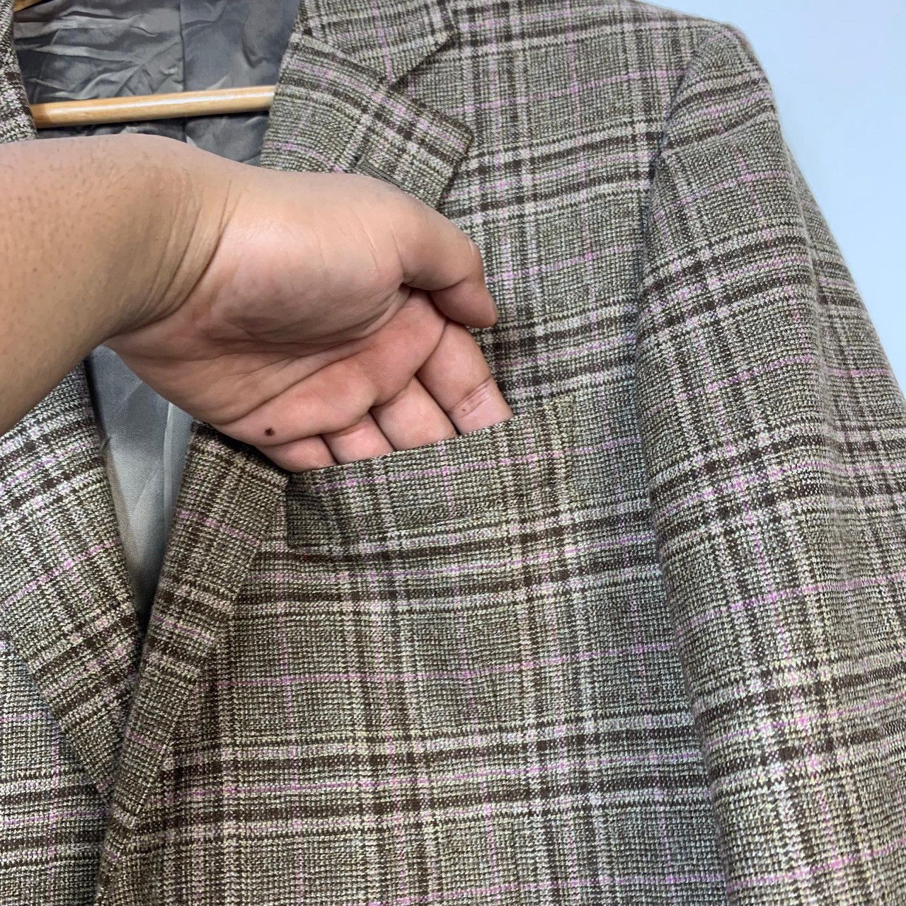 Loro Piana Hickey Freeman x Loro Piana Zelander Dream Wool Plaid Blazer Size 38R - 8 Thumbnail