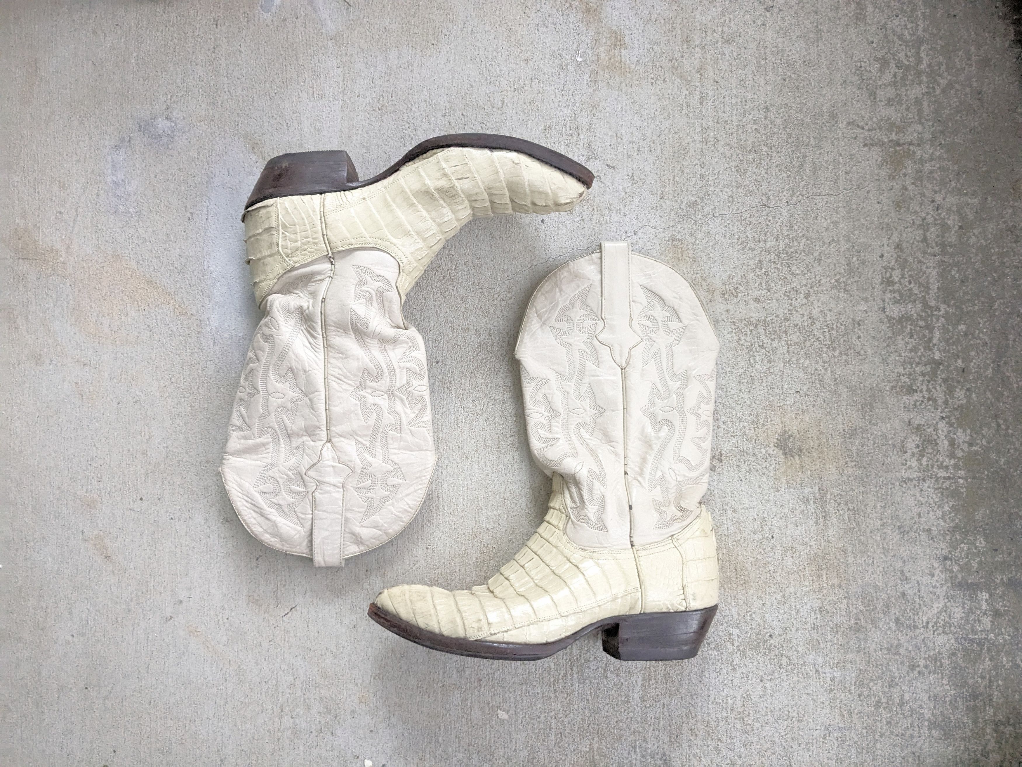 Genuine Leather Crocodile Cowboy Boots White 9.5 Vintage Leather Botas Size US 9.5 / EU 42-43 - 1 Thumbnail