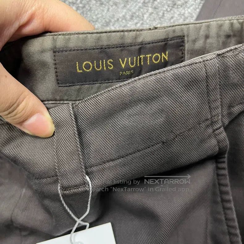 Louis Vuitton Louis Vuitton size US 46 Classic dark brown solid midrise s Size US 30 / EU 46 - 3 Thumbnail