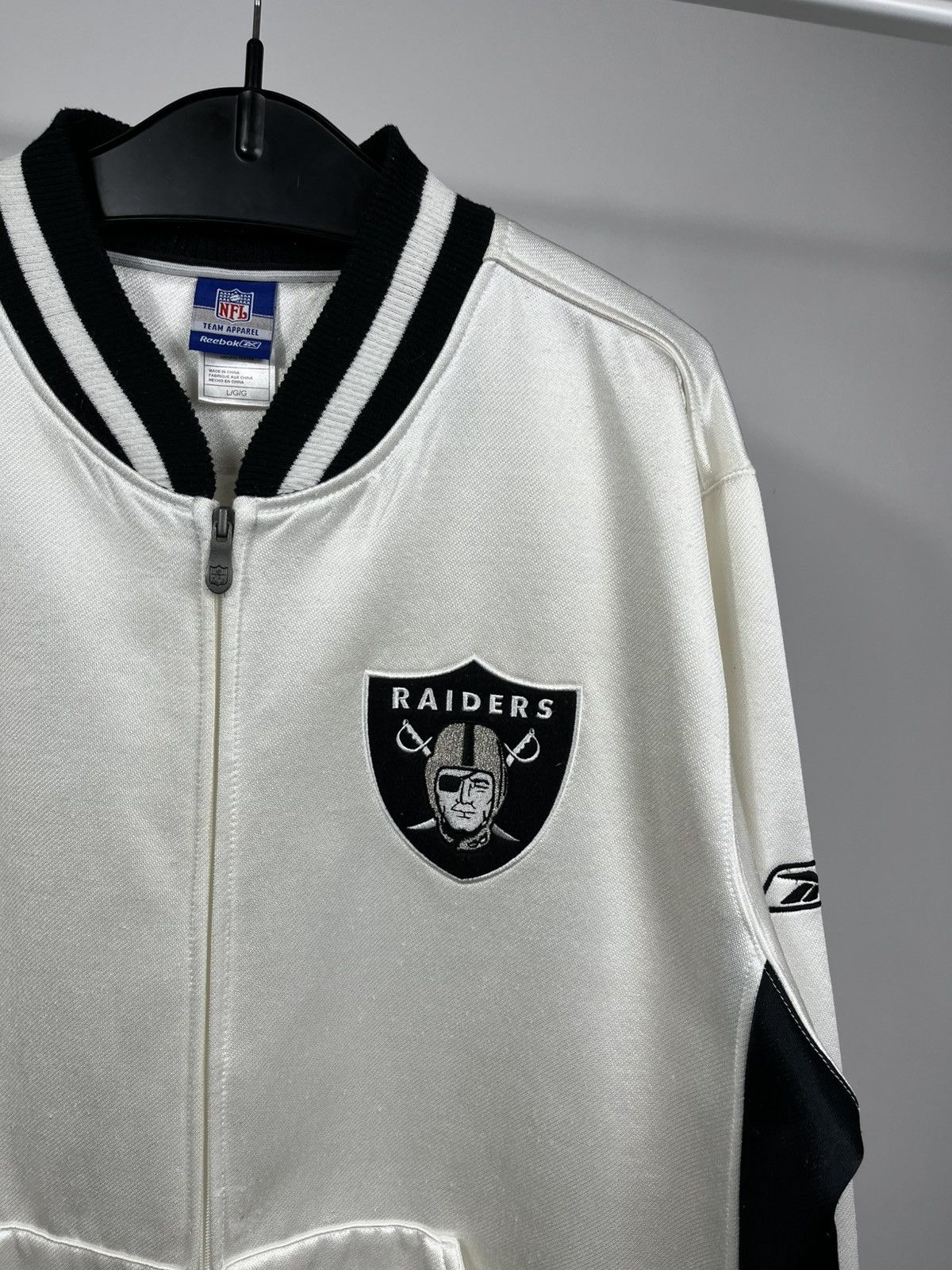 Reebok NFL Raiders Reebok Zip Up Jacket White Black L Size Size US L / EU 52-54 / 3 - 4 Thumbnail