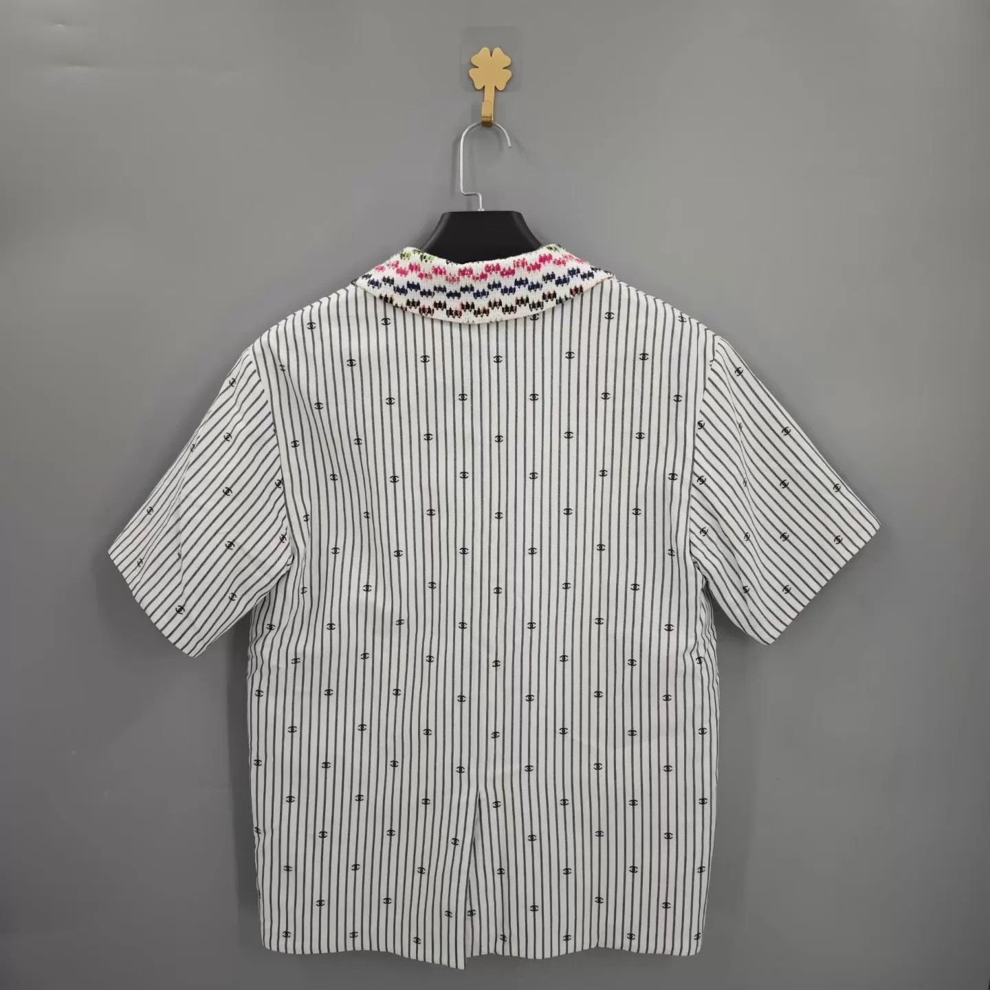 Chanel Chanel Allover White Wool Paneled B&W Stripe Short Jkt 36 Size XS / US 0-2 / IT 36-38 - 2 Thumbnail