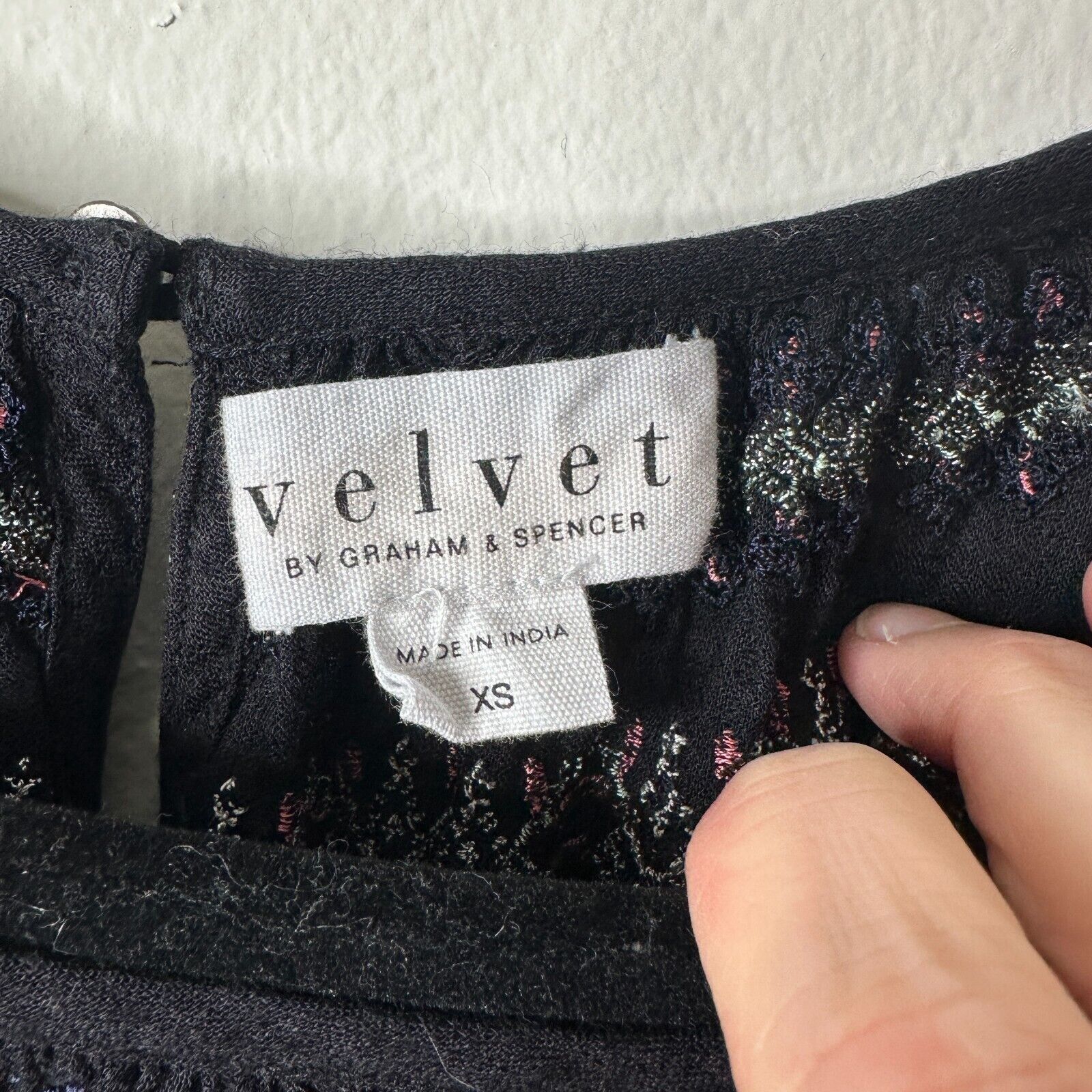 Other Velvet By Graham & Spencer Eva Black Peasant Top XS Size XS / US 0-2 / IT 36-38 - 4 Thumbnail