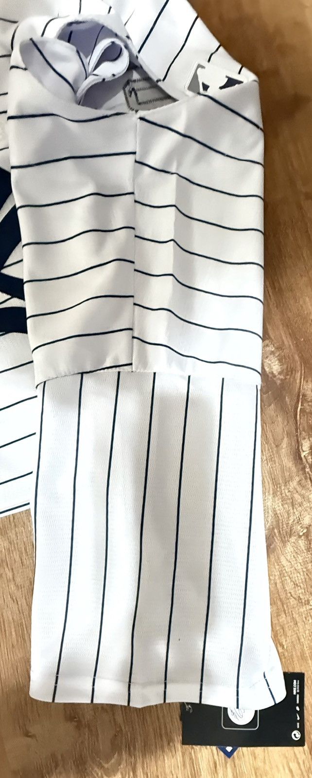 Nike Juan Soto New York Yankees MLB Stitched Jersey Size US L / EU 52-54 / 3 - 6 Thumbnail