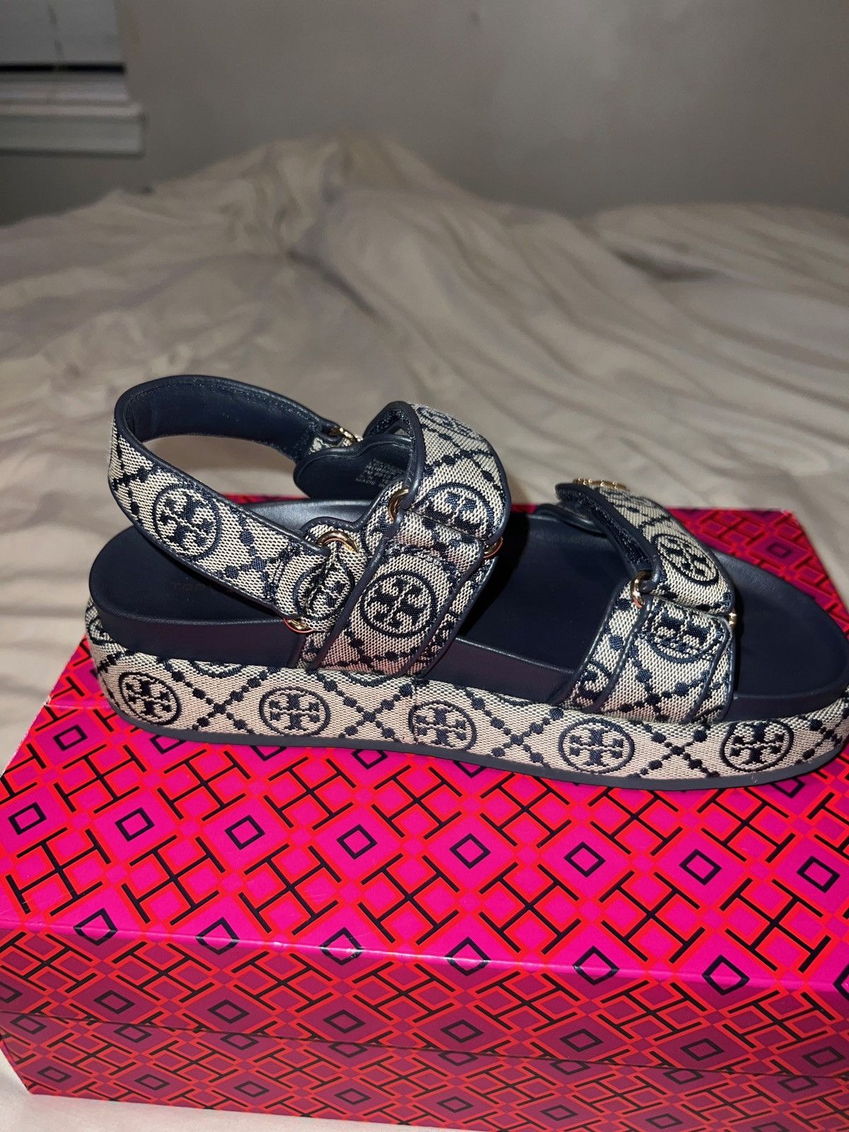 Tory Burch Tory Burch KIRA SPORT SANDA Size US 7 / IT 37 - 2 Thumbnail