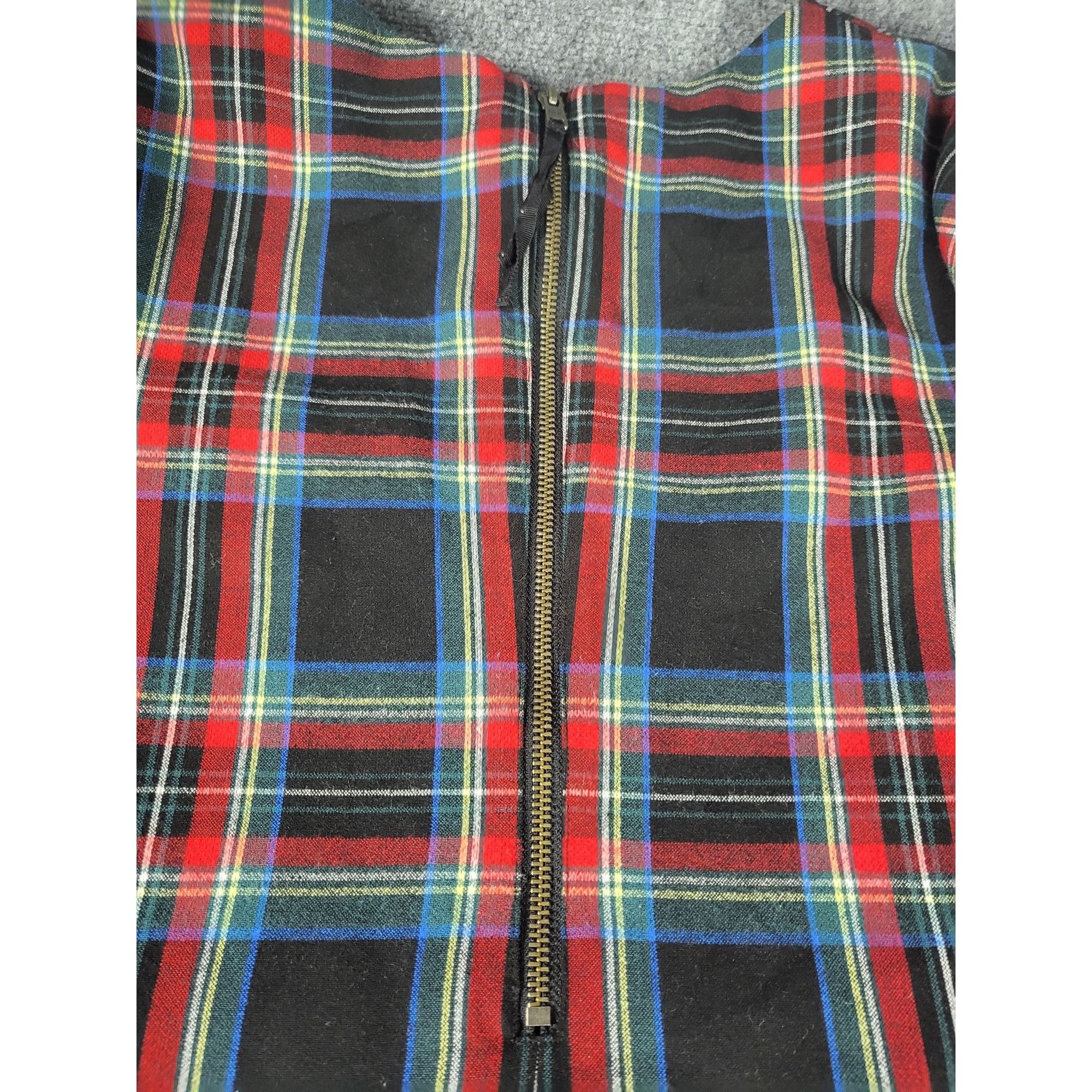 Vineyard Vines Vineyard Vines Jolly Plaid Greenwich Flutter Sleeve Shift Dr Size S / US 4 / IT 40 - 9 Thumbnail