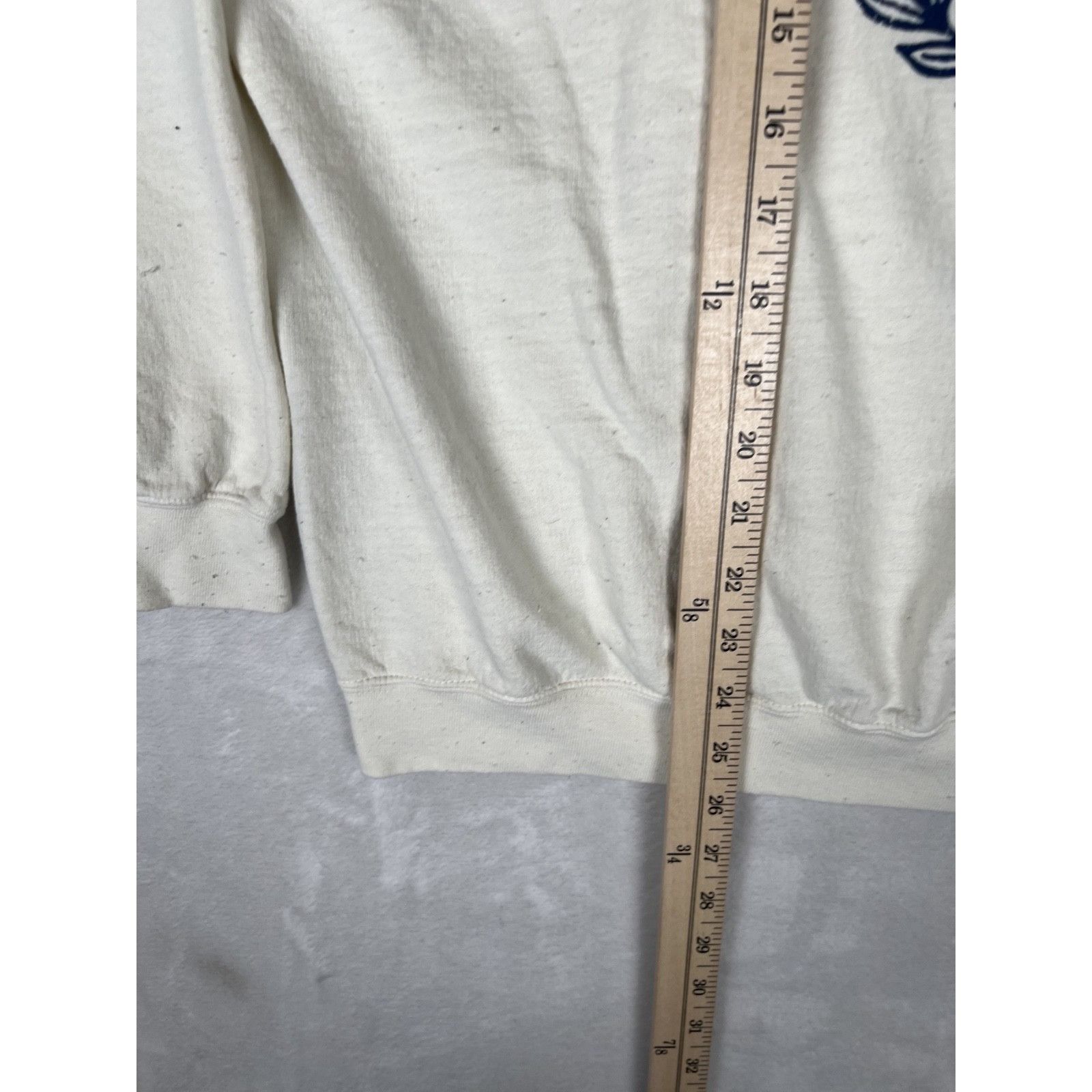 Other Yale University Bulldogs Ivy League Crest Logo Crewneck Swea Size ONE SIZE - 5 Thumbnail