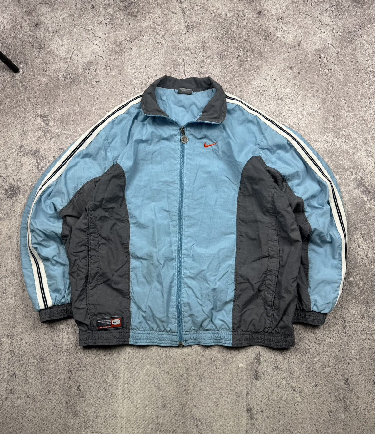 Nike Vintage 90s Nike Oregon Nylon Y2K Track Jacket Baggy Bomber Size US S / EU 44-46 / 1 - 1 Thumbnail