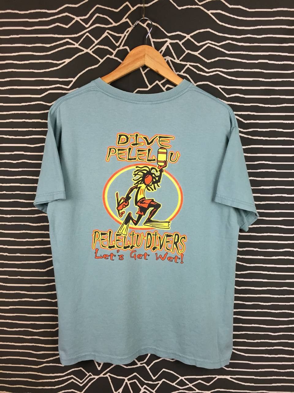 Vintage Vtg Peleliu Divers Let's Get Wet Palau Scuba Diving Tee Size US M / EU 48-50 / 2 - 1 Thumbnail