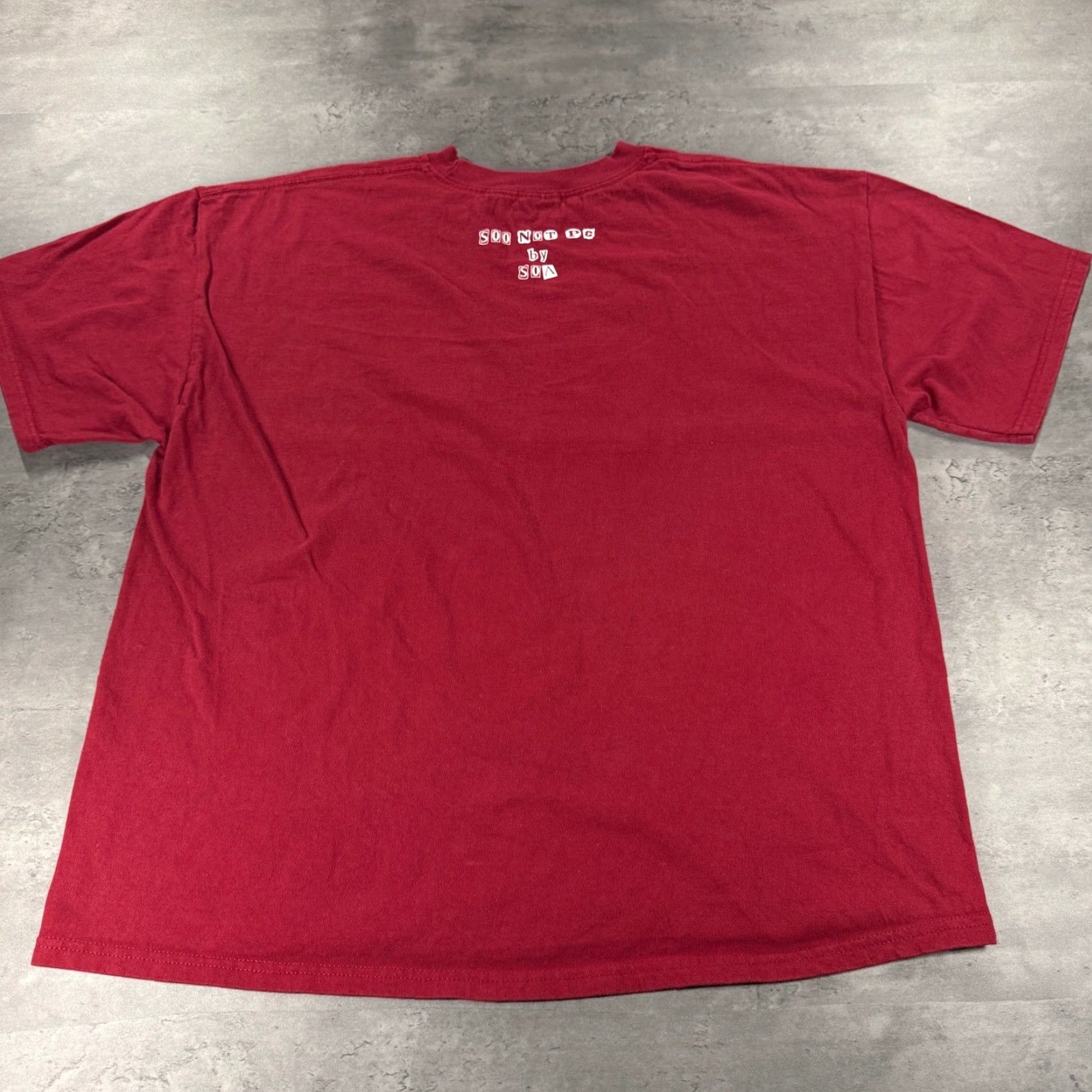 Hanes VINTAGE 90s Comedy Script T Shirt Red Hanes Nano-T Mens M Graphic Print Shirt Size US M / EU 48-50 / 2 - 5 Thumbnail