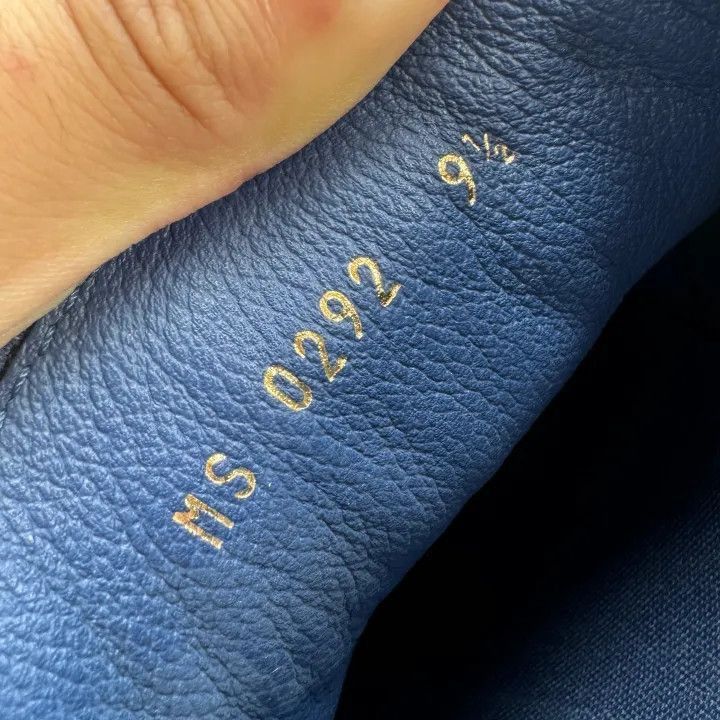 Louis Vuitton Louis Vuitton Blue White Low-Top Sneakers for Men -2508 Size US 10.5 / EU 43-44 - 8 Thumbnail