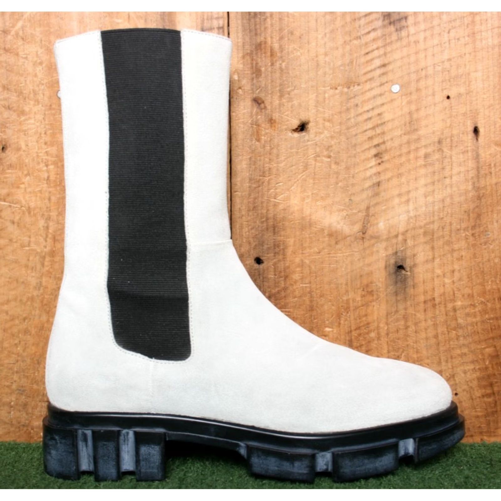 Free People FREE PEOPLE Brooks Mist Gray Suede Chelsea Boots EU 41 ≈ US 10.5 Women Shoes Size US 11 / IT 41 - 2 Thumbnail