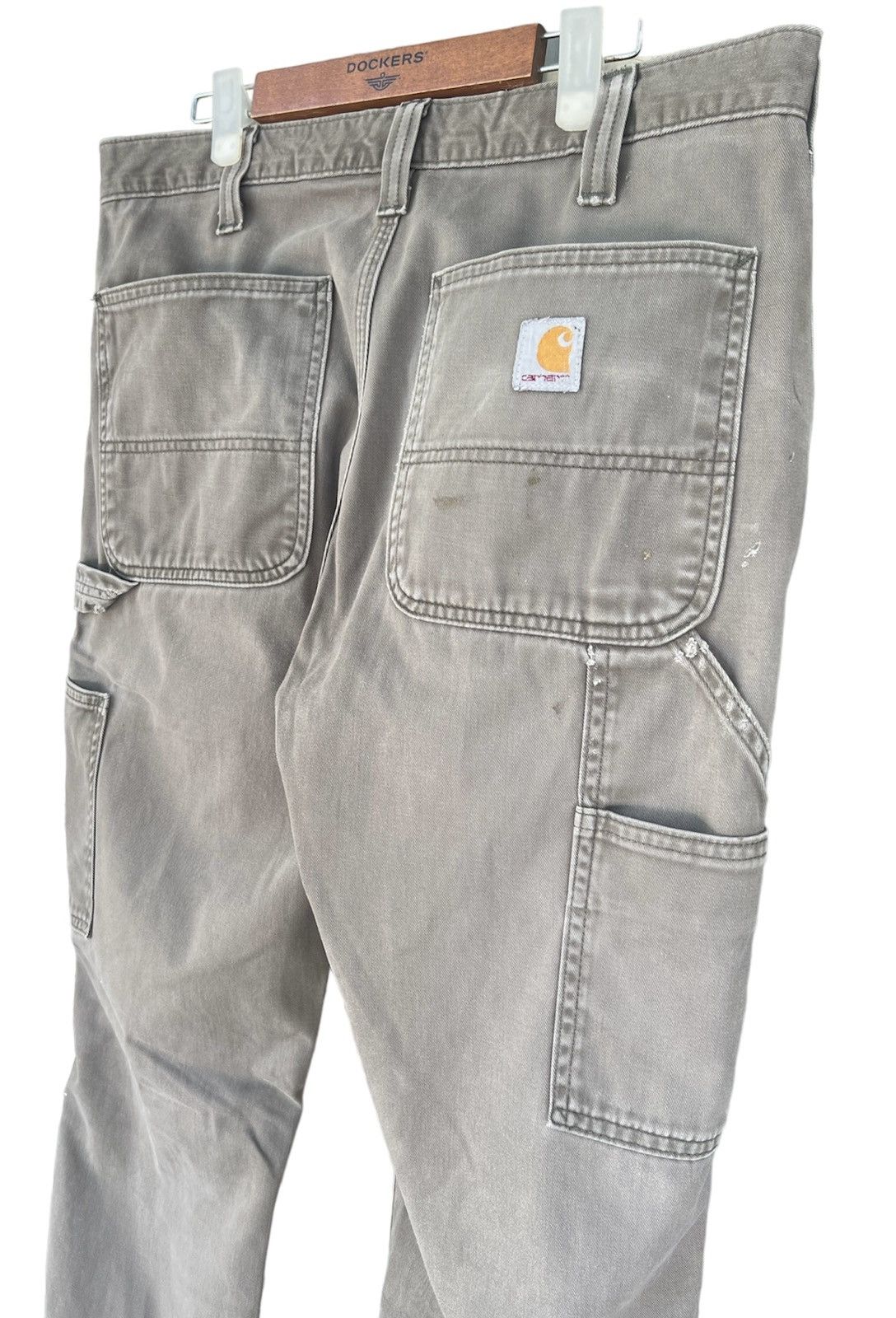 🔥HOT DROPS🔥 Vintage THRASHED Carhartt Painter Pant US 32 -34