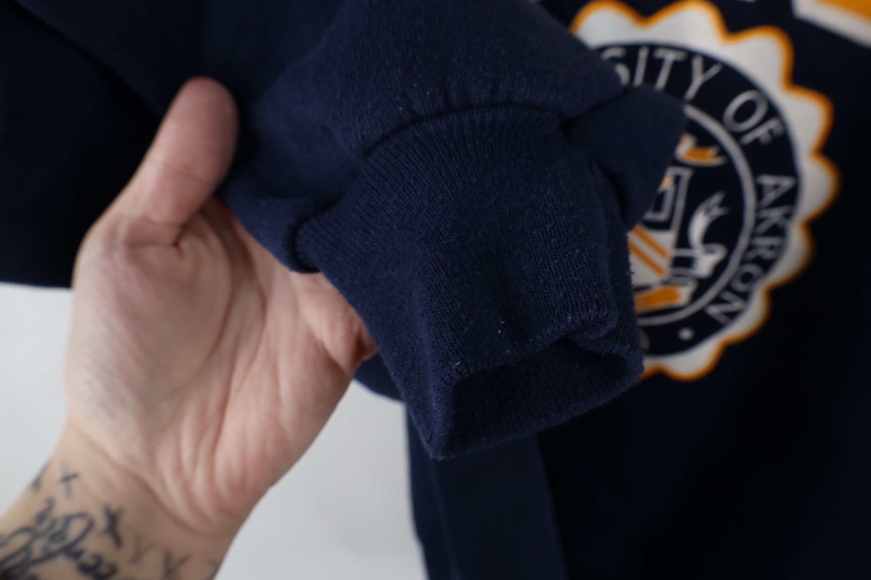 Russell Athletic × Vintage Vintage 90s Russell Athletic University of Akron Sweatshirt Size US XL / EU 56 / 4 - 8 Thumbnail