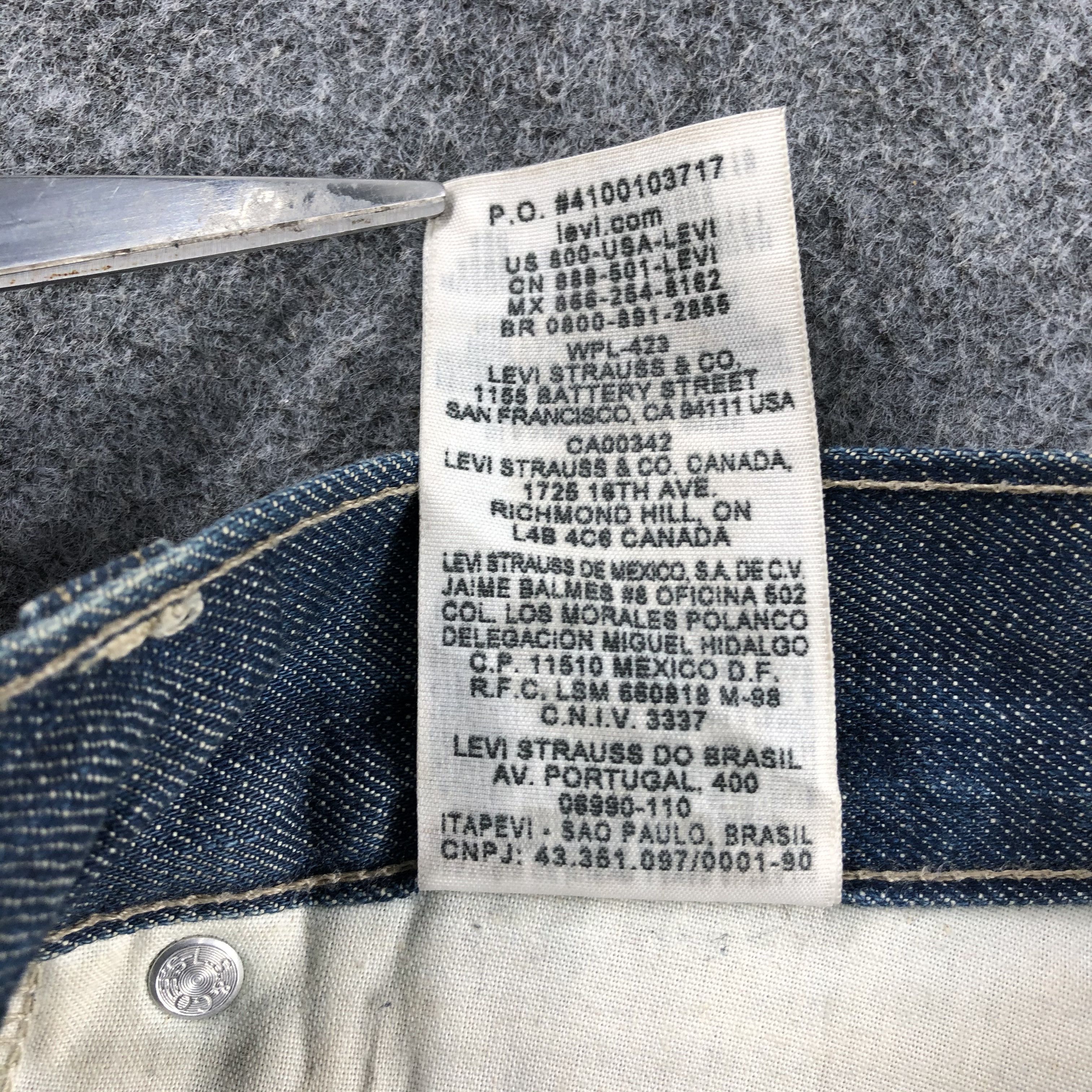 Levi's Vintage Blue Wash Levis 511 Jeans-J2005 Size US 32 / EU 48 - 10 Thumbnail