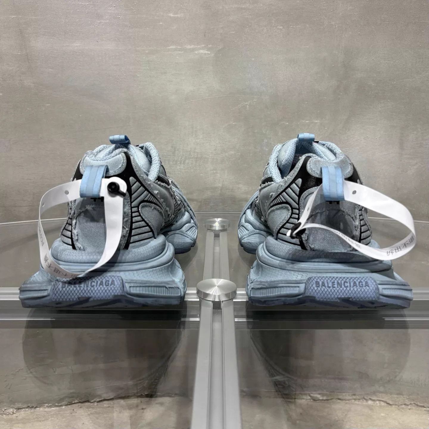 Balenciaga Balenciaga 3XL Distressed Smog Blue Dad Shoe 44 new Size US 11 / EU 44 - 6 Thumbnail
