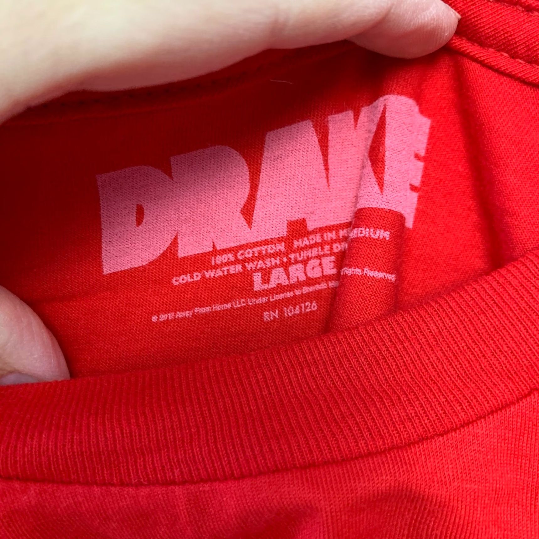 Vintage Drake Tee Shirt Short Sleeve Graphic 2012 Smoke Away From Home Large Red Unisex Adults 100% Cotton T-Shirt Size US L / EU 52-54 / 3 - 4 Thumbnail