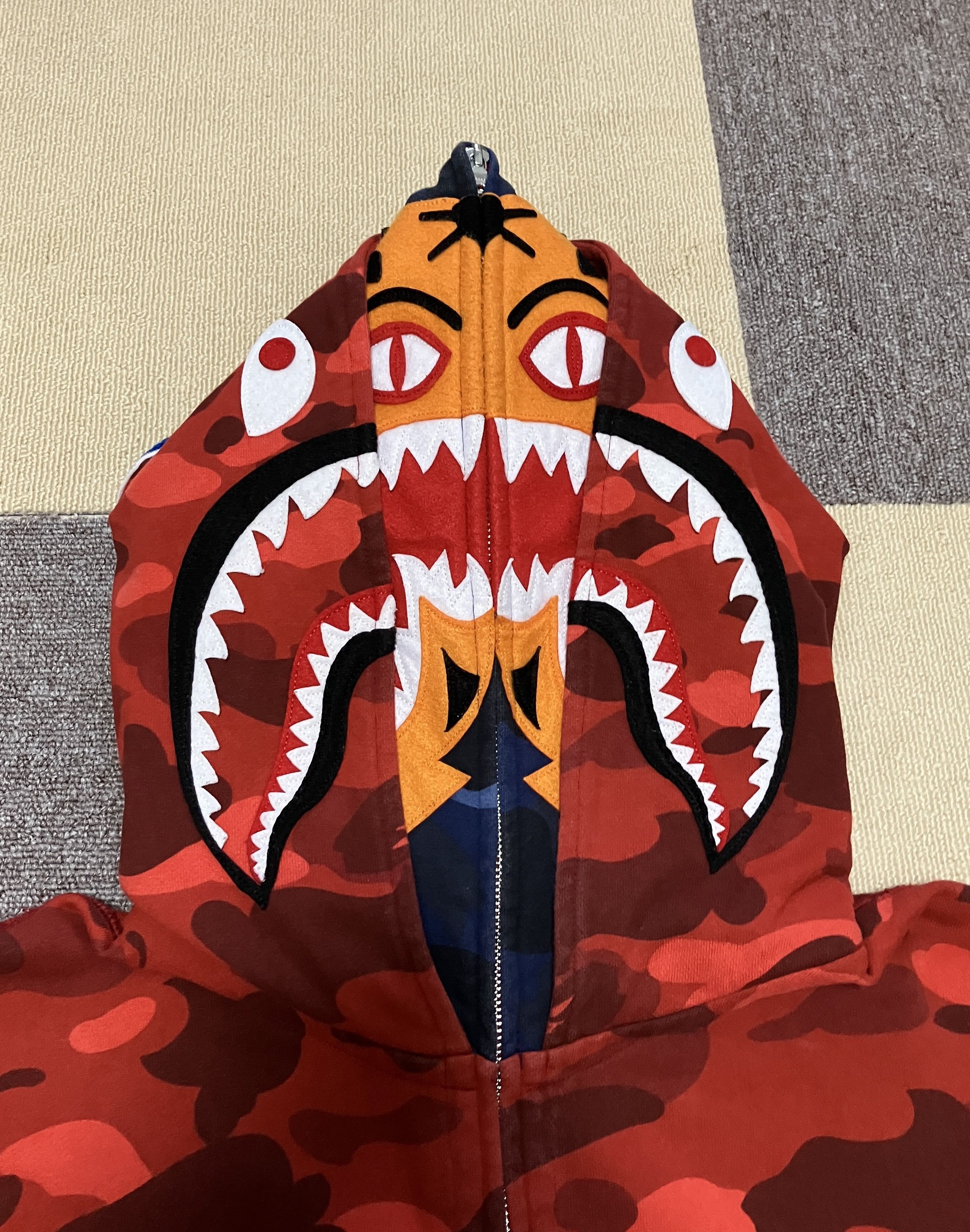 Bape Bape Color Camo Tiger Shark Wide Full Zip Double Hoodie Size US XL / EU 56 / 4 - 4 Thumbnail