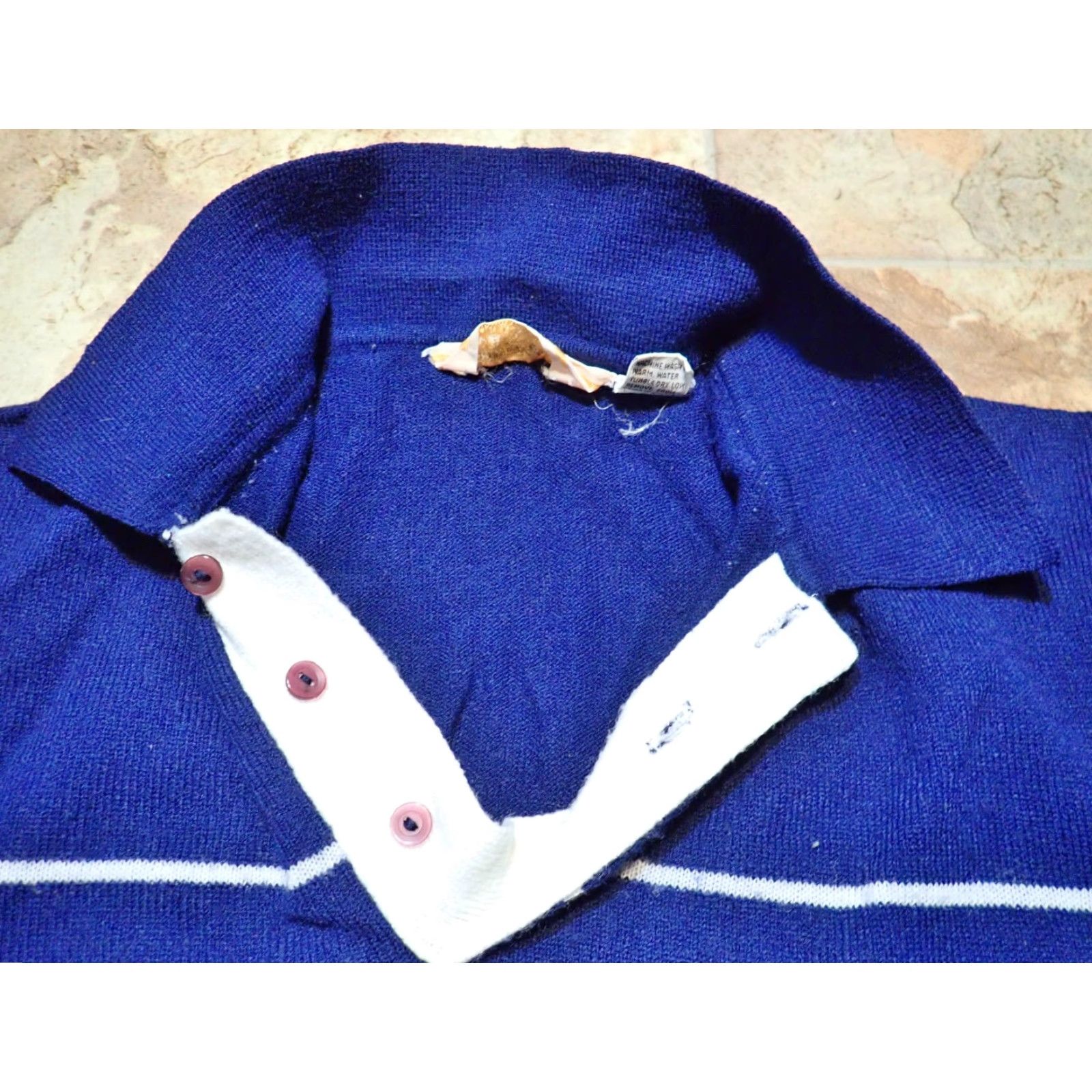 Vintage VINTAGE Mervyns Loop Collar Polo Shirt Mens M Long Sleeve Striped Knit Blue Red White 70s Retro Size US M / EU 48-50 / 2 - 5 Thumbnail