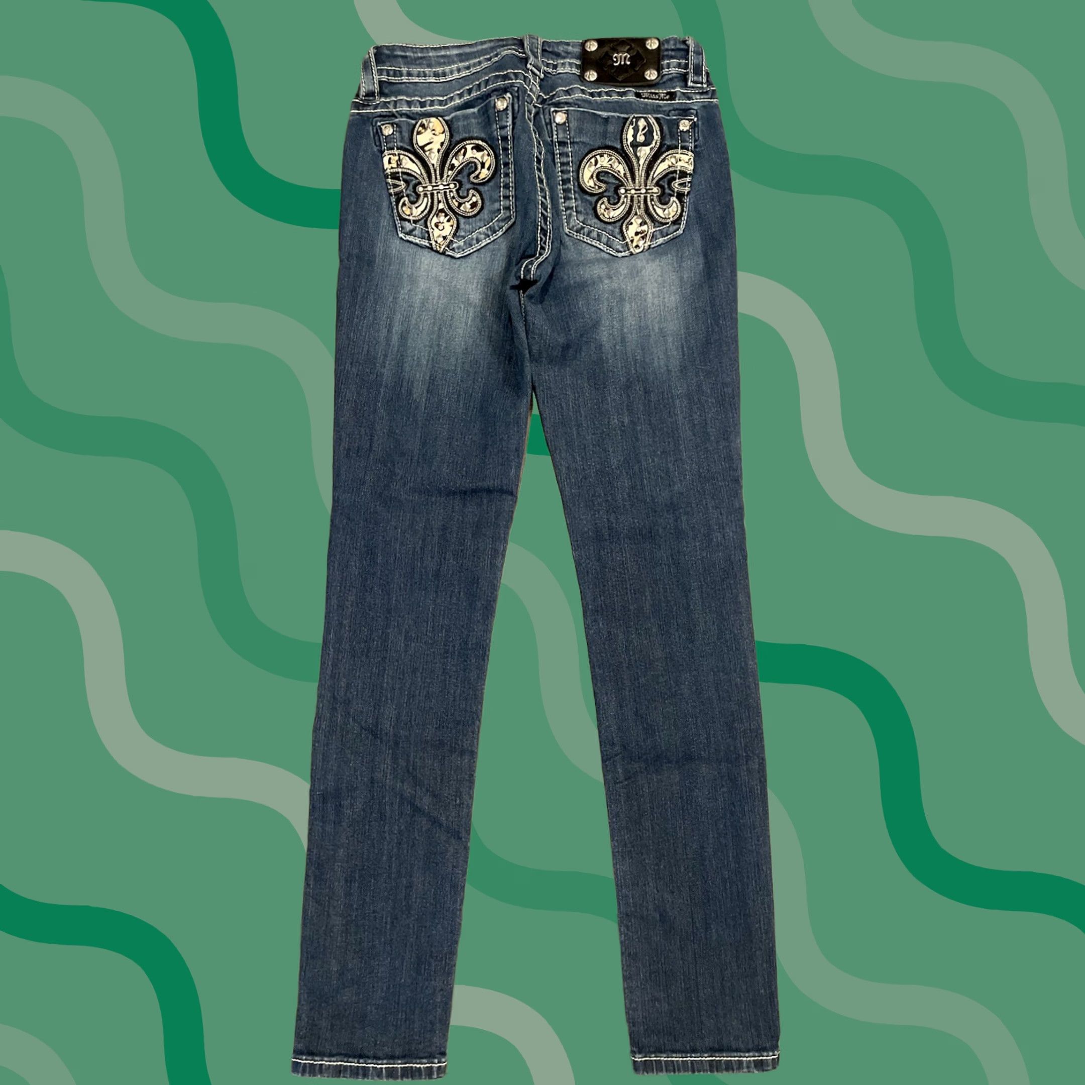 Miss Me VINTAGE Miss Me Mid Rise Easy Boot Jeans Womens 28x29 Blue Denim 5-Pocket Logo Rhinestone Embroidered Pocket Design Boots Cut Size 28" / US 6 / IT 42 - 1 Thumbnail