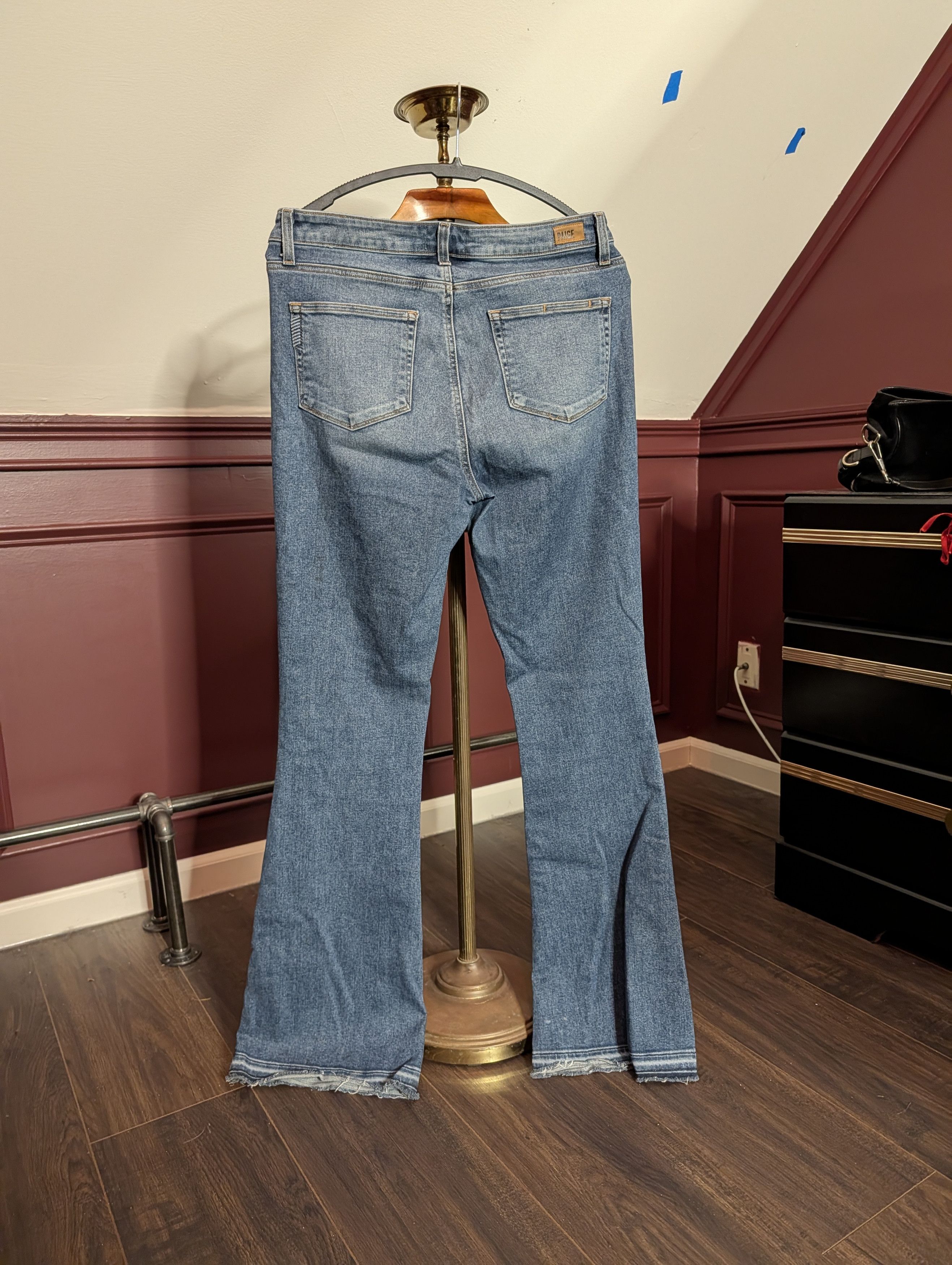 Paige FLARED distressed Bell Canyon made in USA jeans Size US 31 - 5 Thumbnail