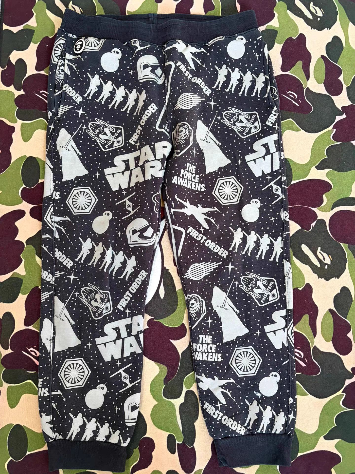 Aape Aape x Star Wars Sweatpants Size US 37 - 1 Thumbnail