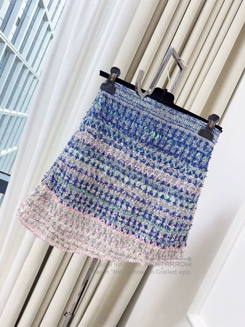 Chanel Chanel 18s waterfall series pink and blue colour shiny irr Size 42" / US 20 - 1 Thumbnail