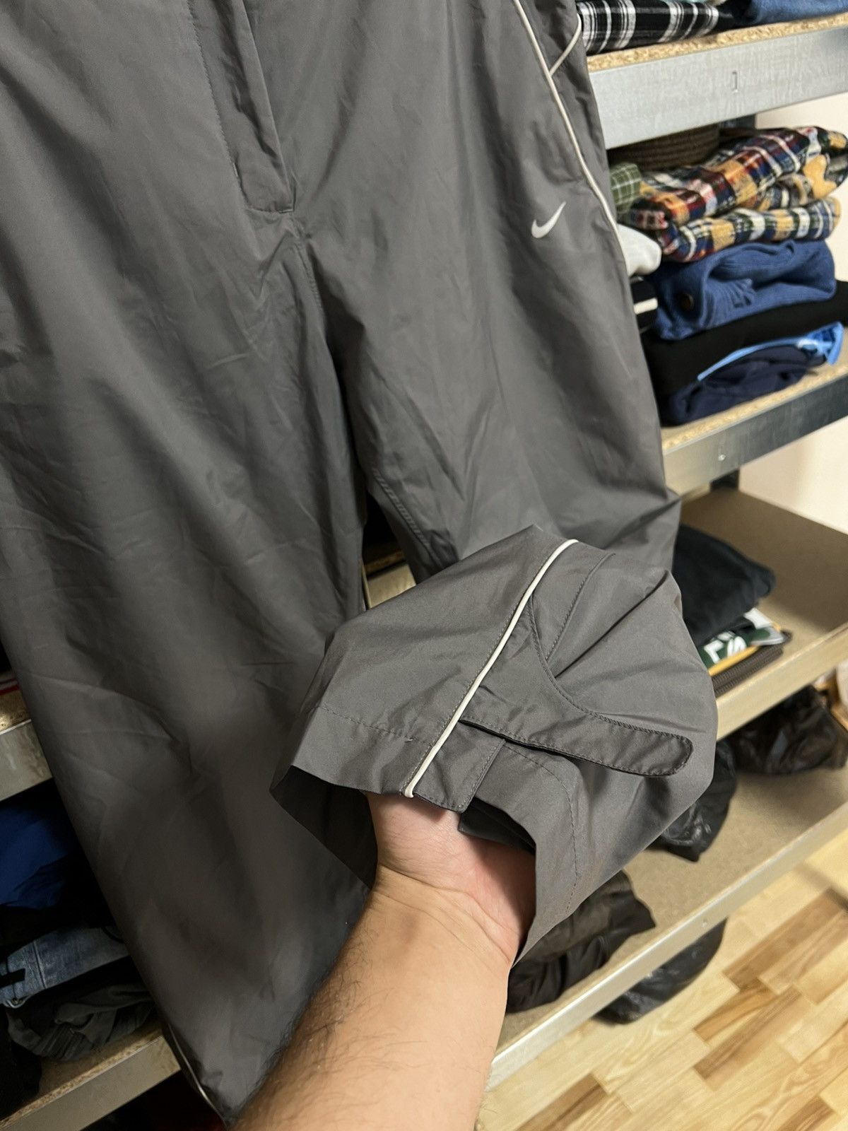 Vintage Vintage Nike Track Pants Swoosh Logo Y2K 90s Hype Drill 00s Size US 36 / EU 52 - 3 Thumbnail