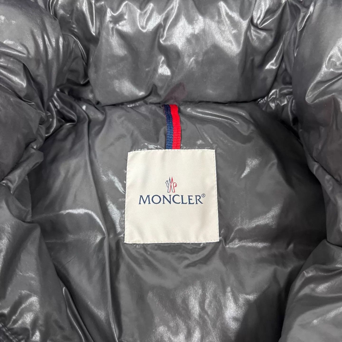 Moncler Moncler Maya Shiny Gray Hooded Down Jacket Size 3 Size US L / EU 52-54 / 3 - 6 Thumbnail